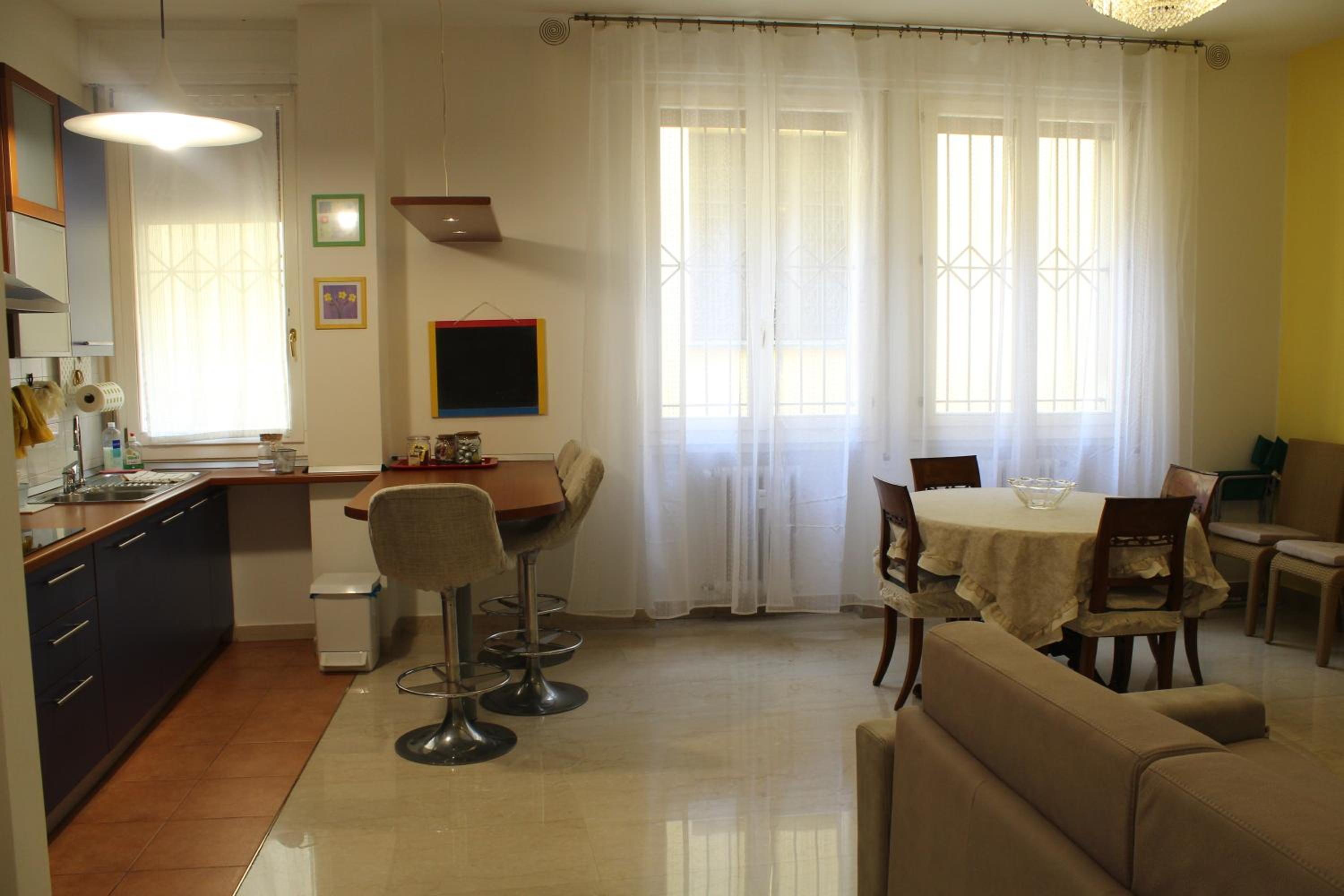Two-Bedroom Apartment - Photo 10