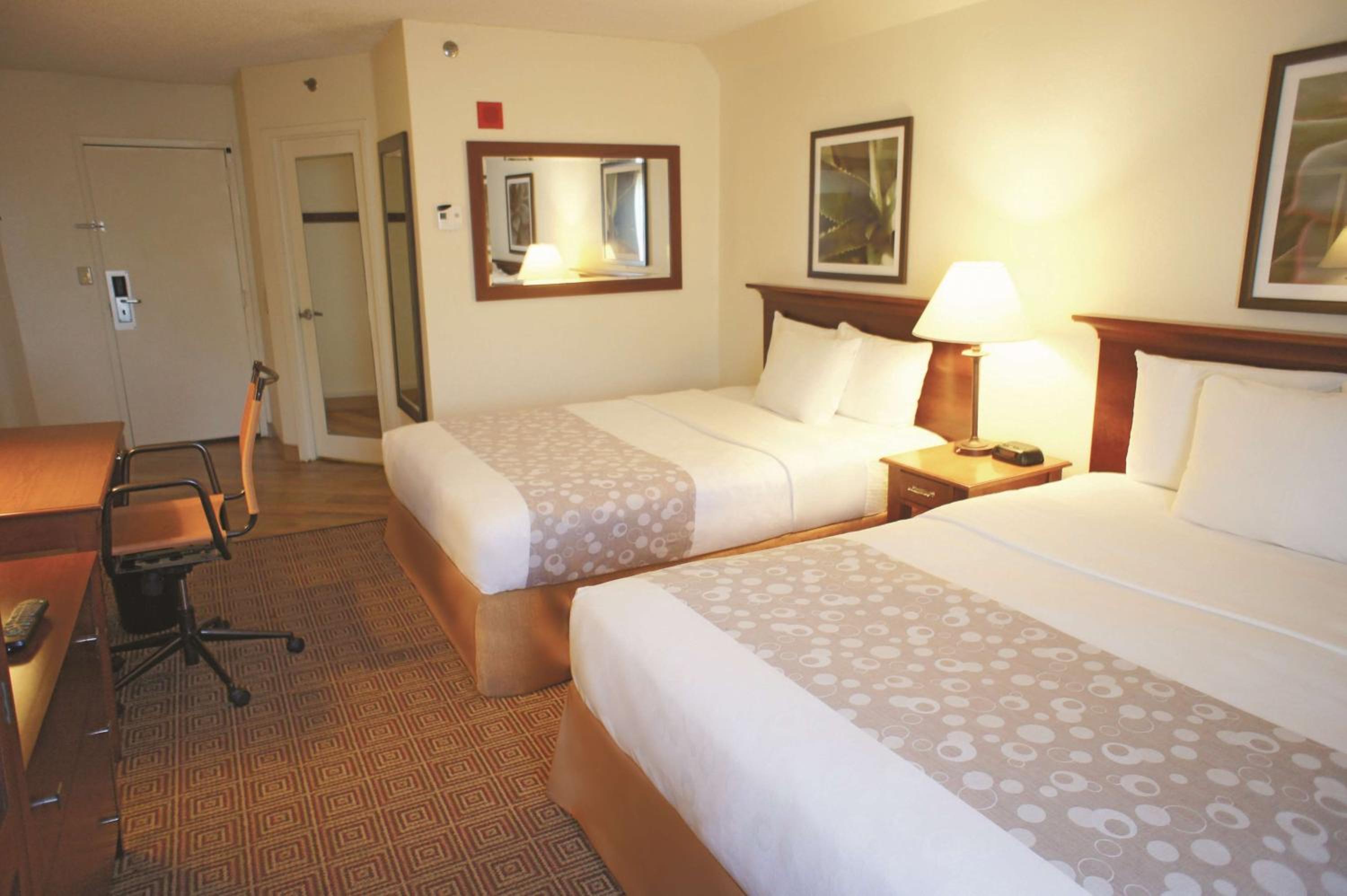 Queen Room with Two Queen Beds - Photo 1
