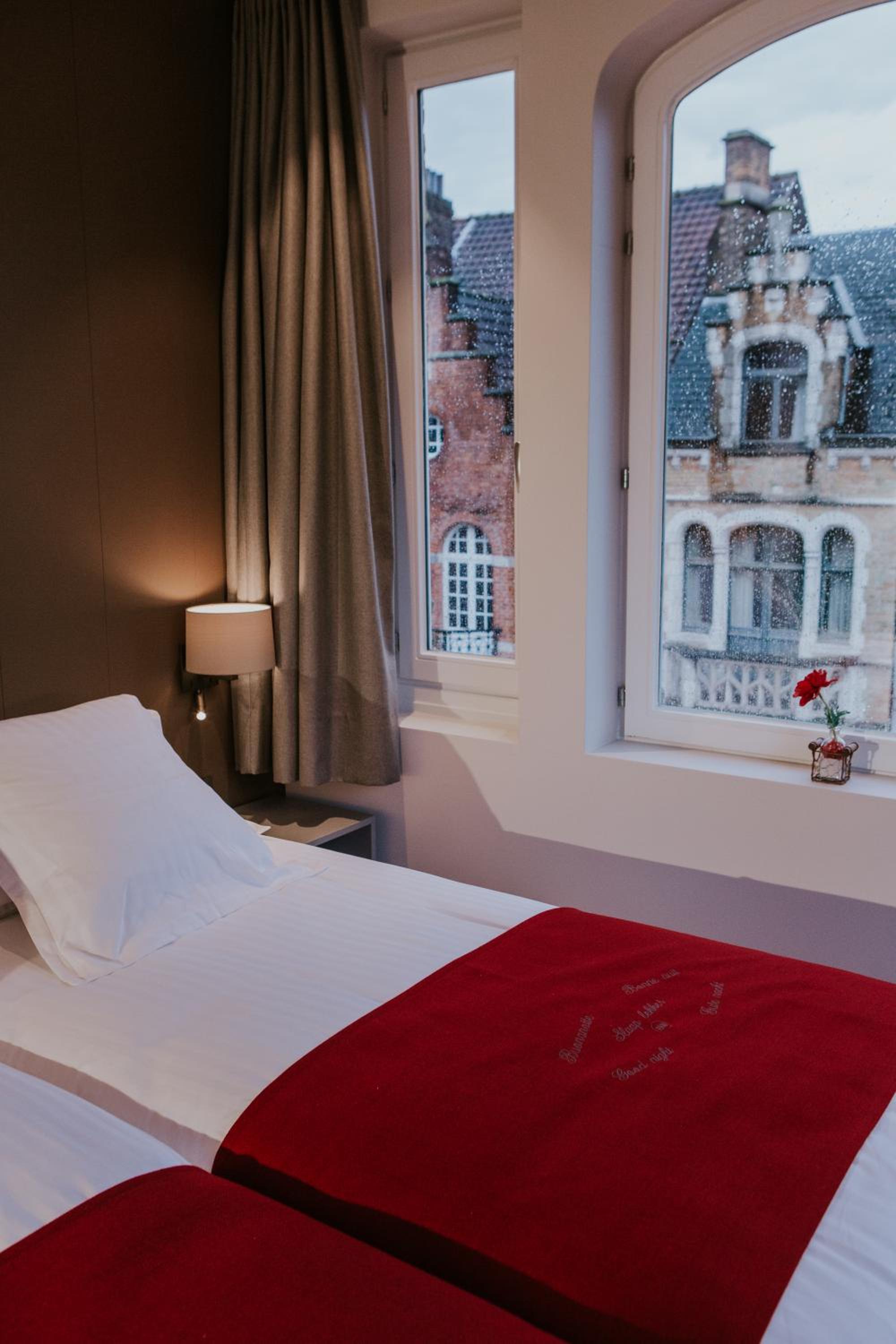 Standard King Room - Photo 1