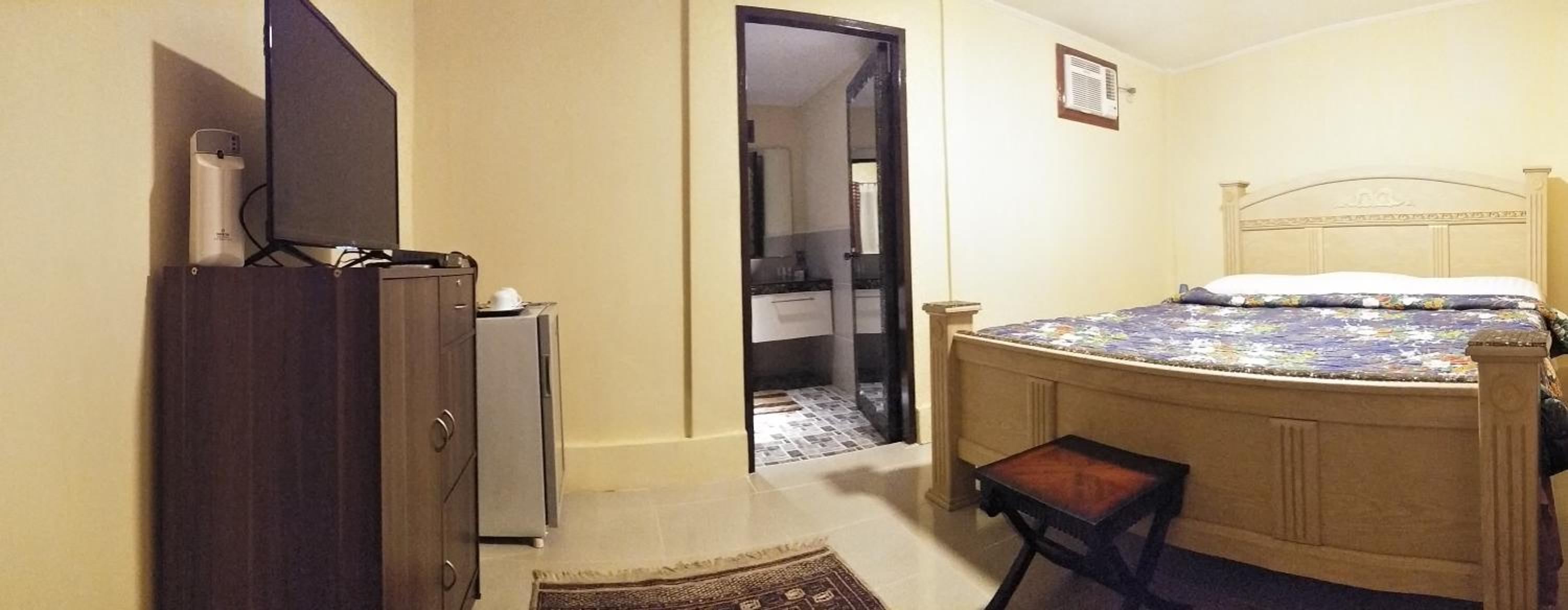 Deluxe King Room photo 3