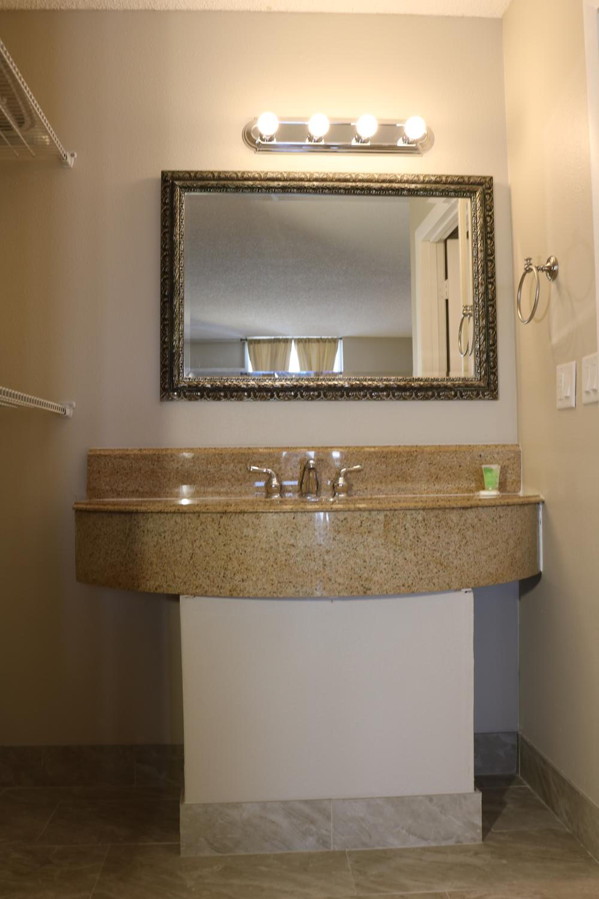 King Room - Photo 3