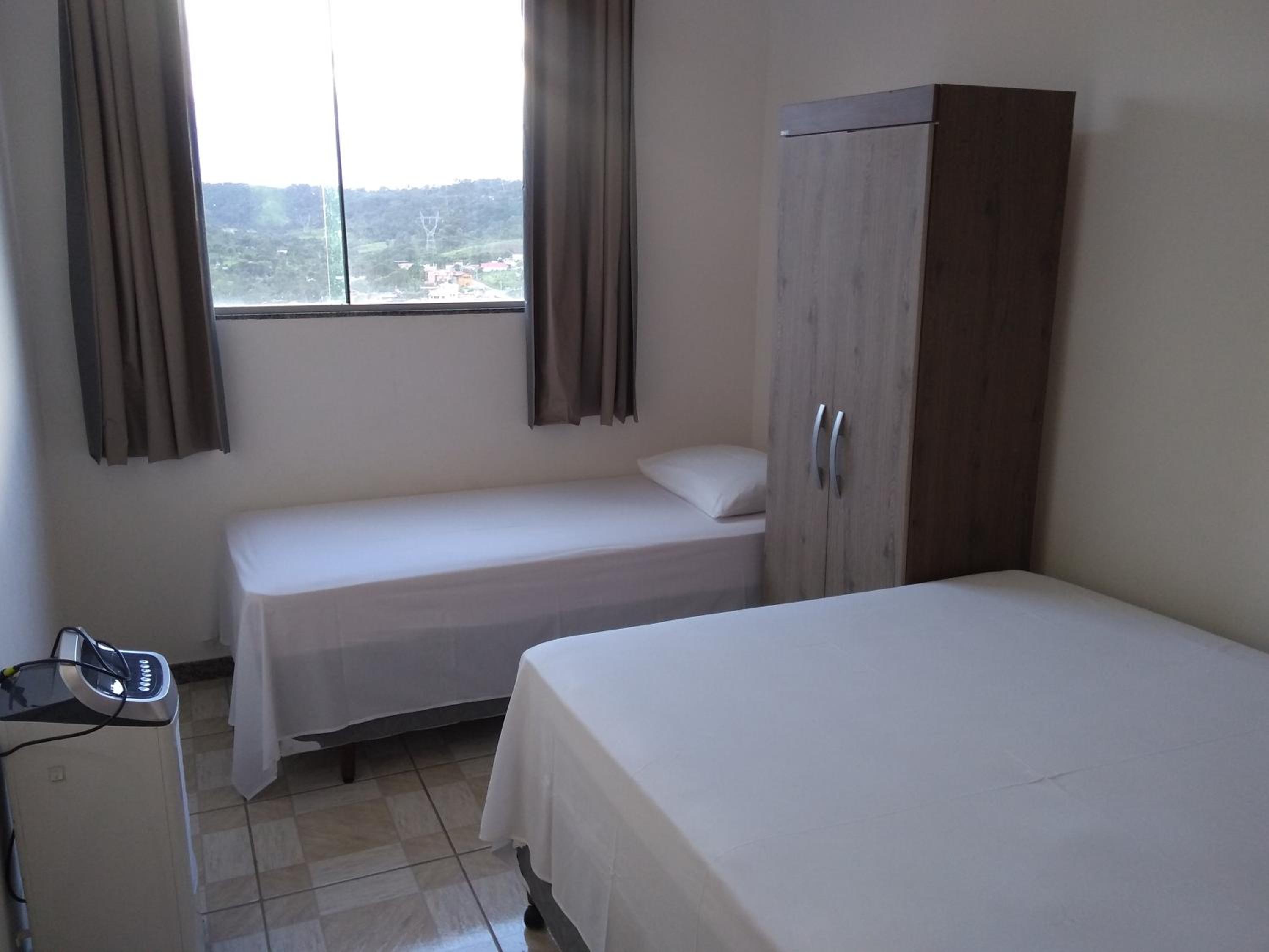 Economy Triple Room photo 1