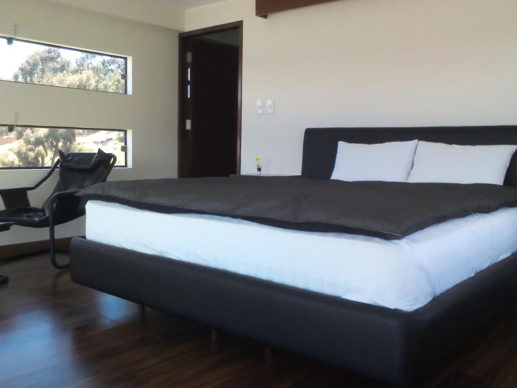Family Suite with Lake View
