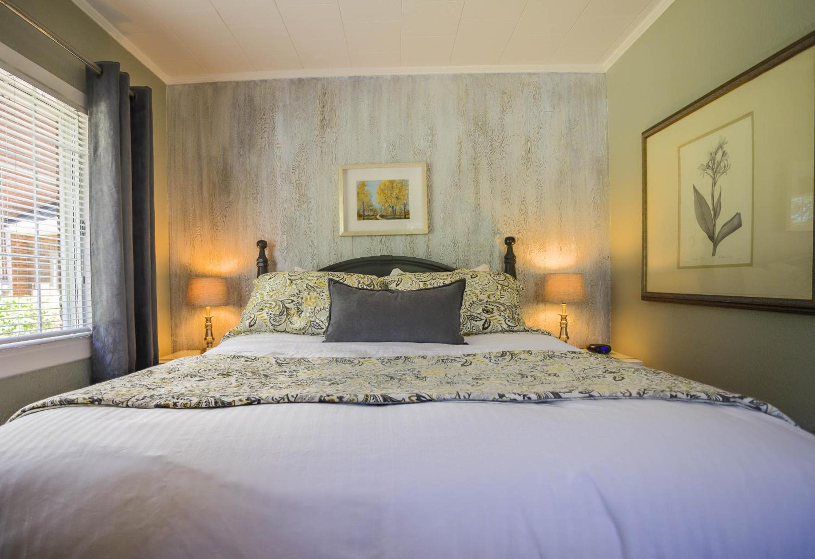 Suite with Garden View photo 2
