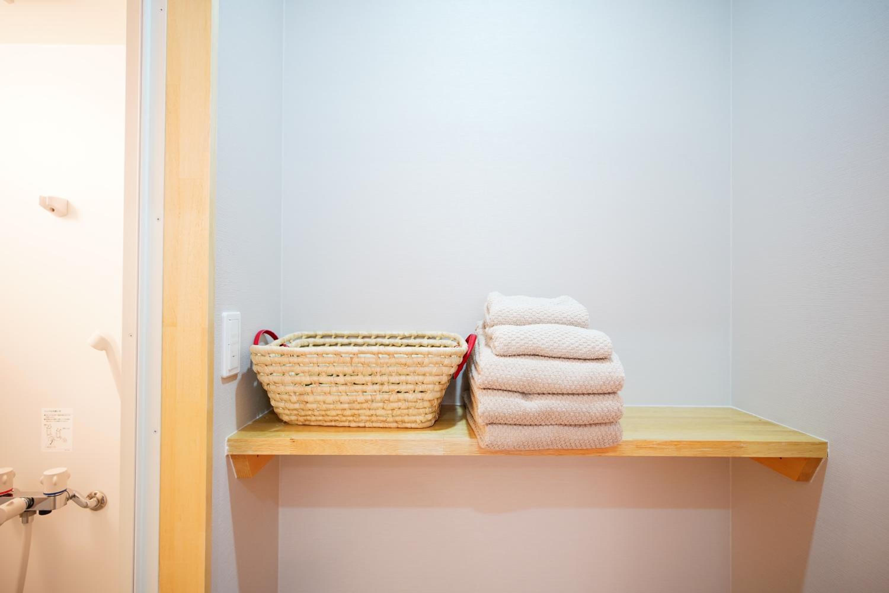 Standard Family Room - Photo 8