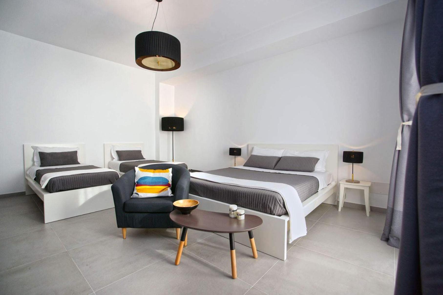 Quadruple Room with Balcony photo 1