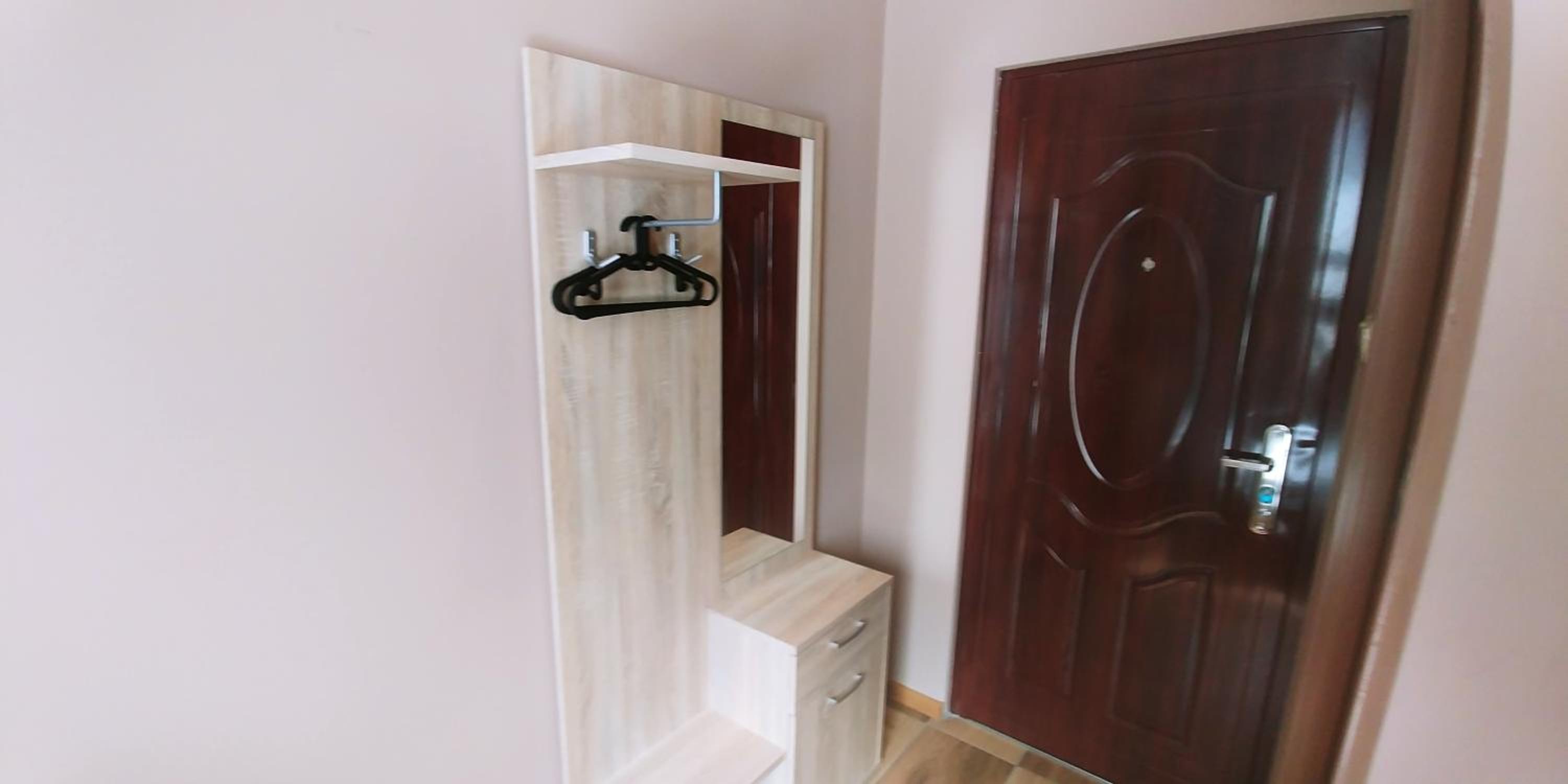 Classic Double Room with Shower - Photo 6