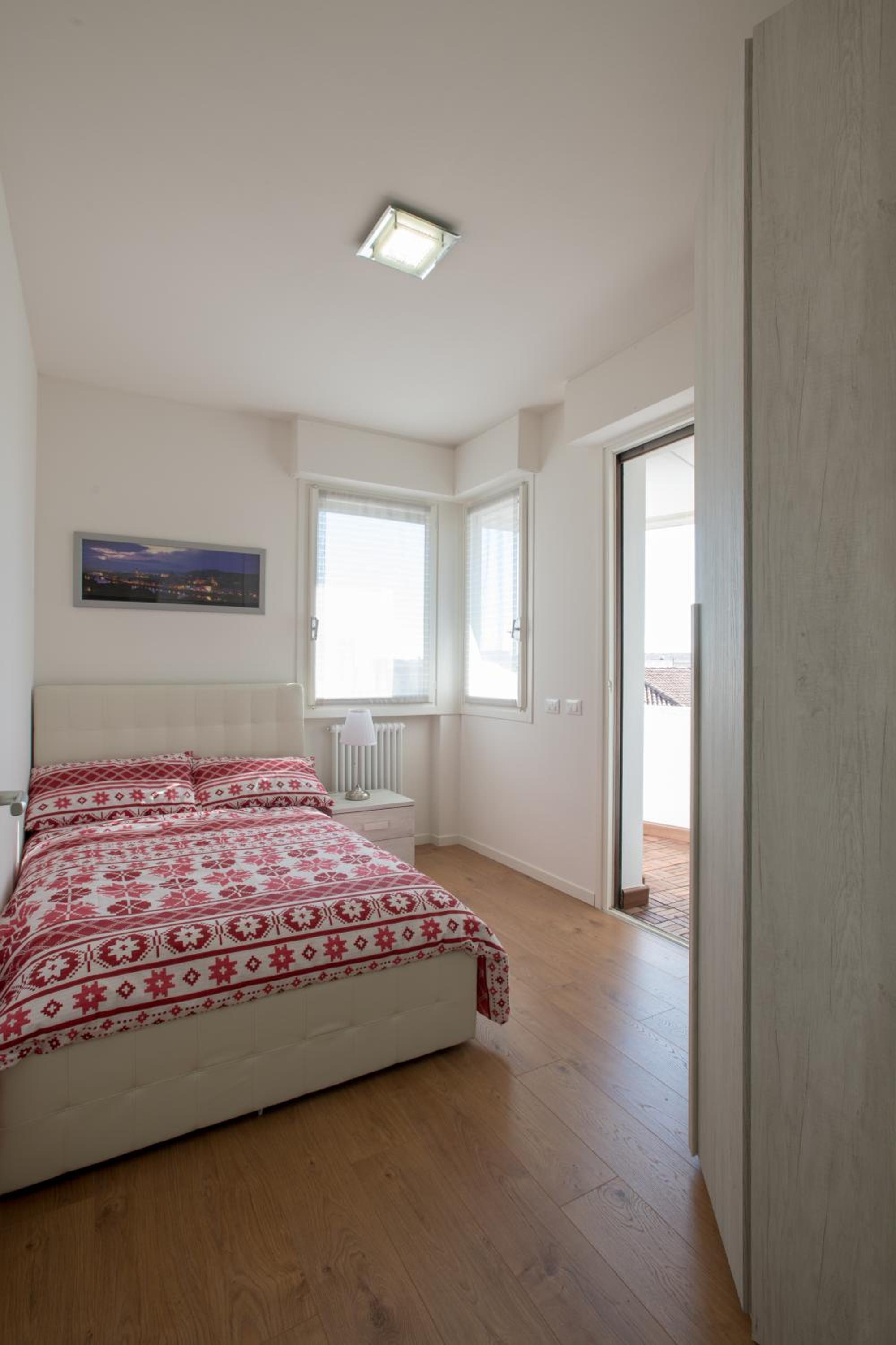 Apartment - Photo 14