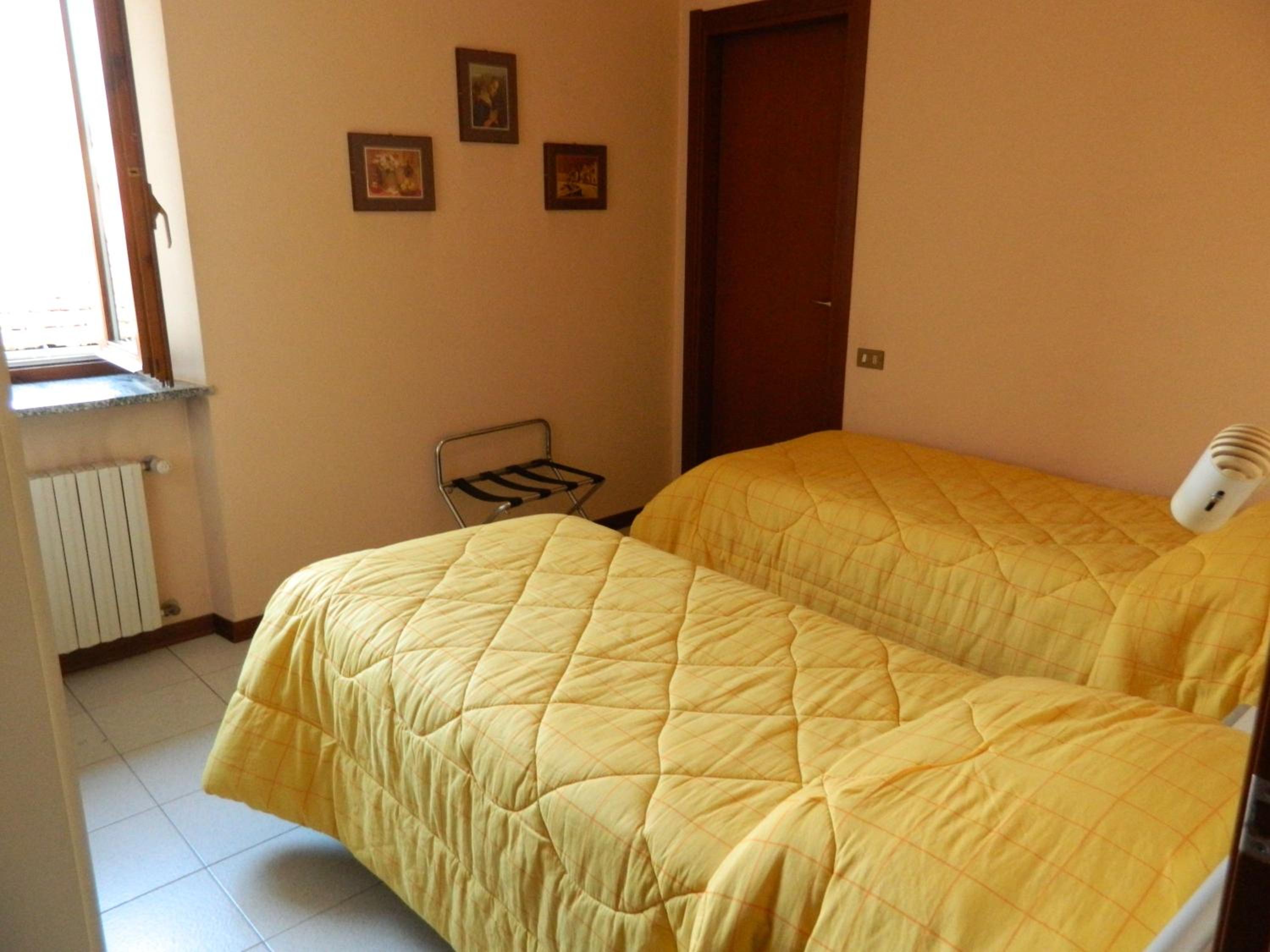 Double or Twin Room photo 2
