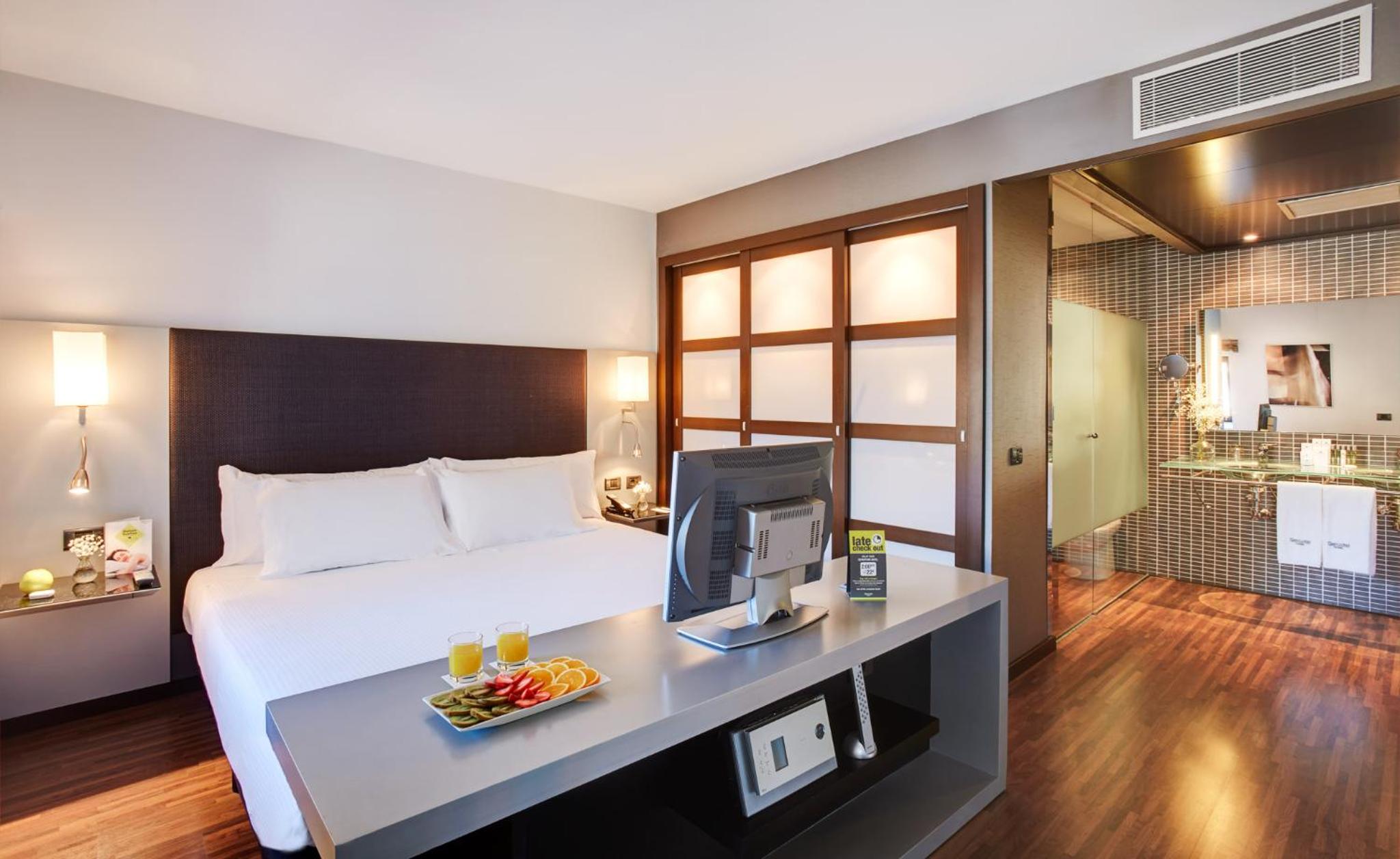 Queen Suite