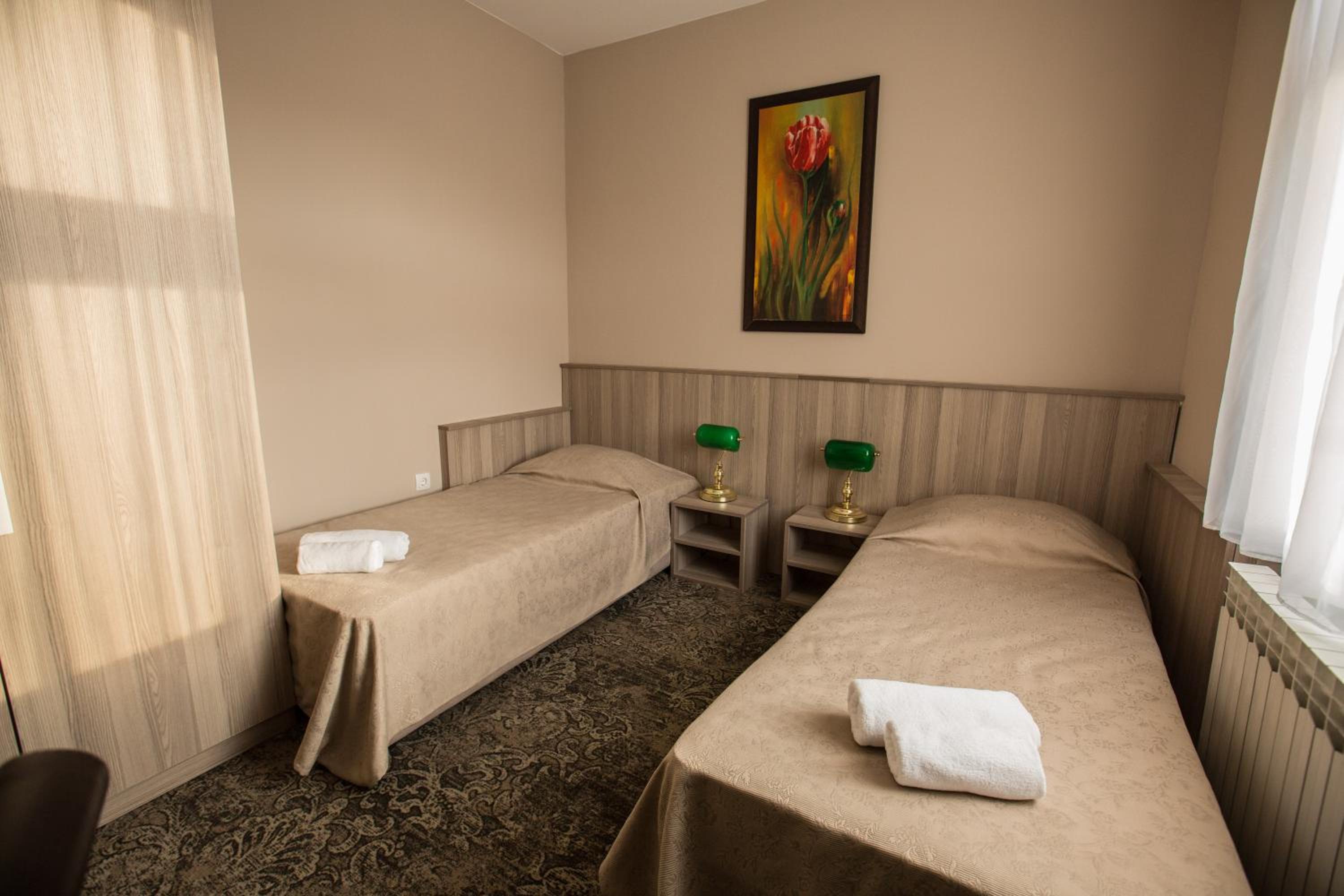 Double or Twin Room - Photo 17