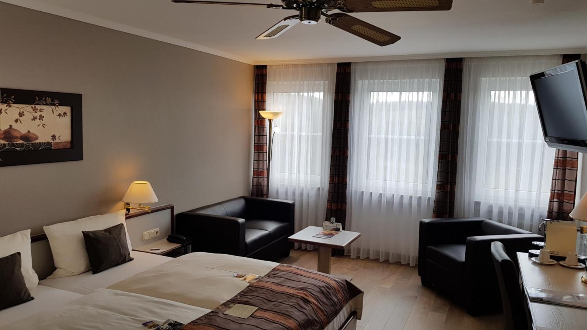 Comfort Triple Room photo 2