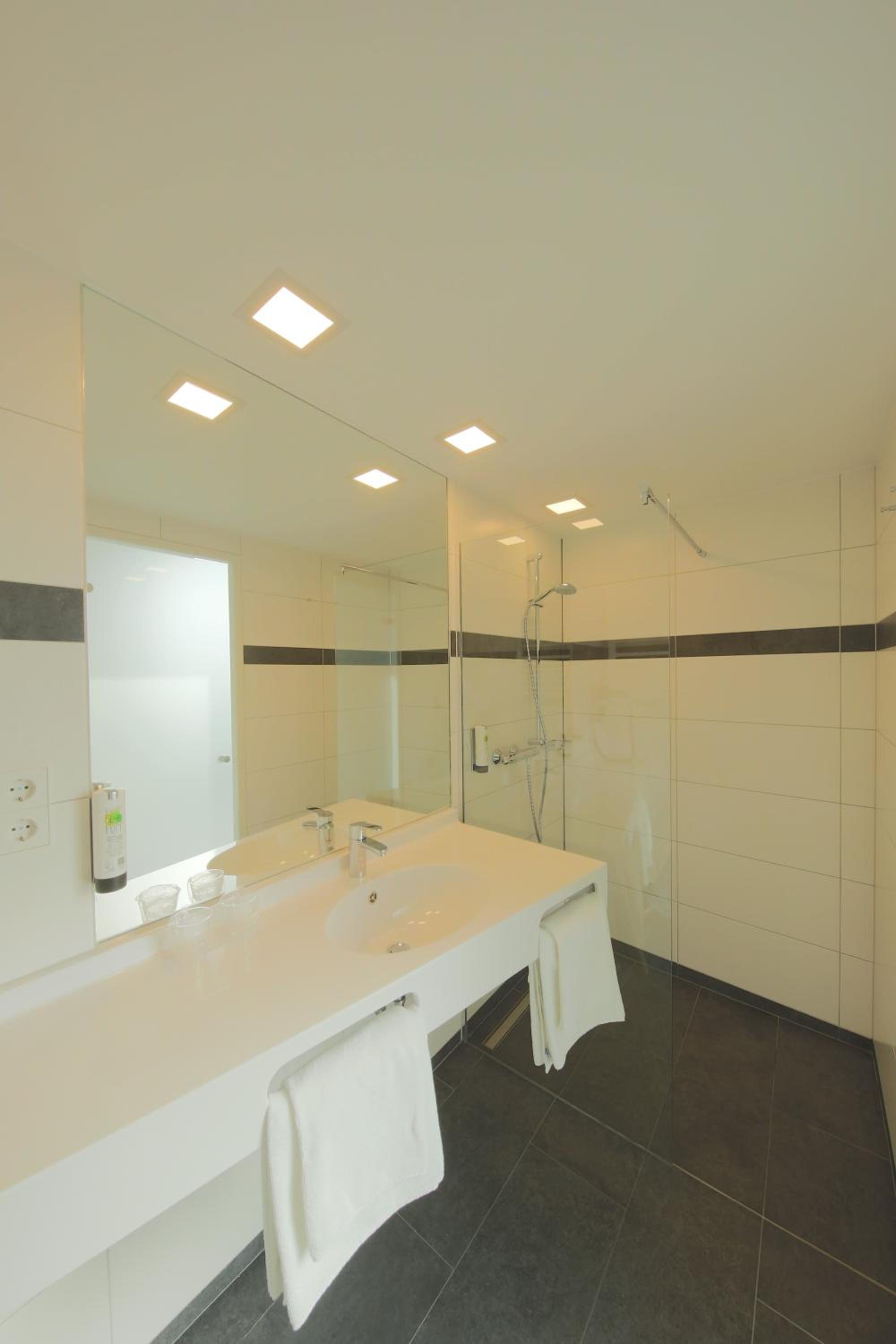 Superior Double Room - Photo 2