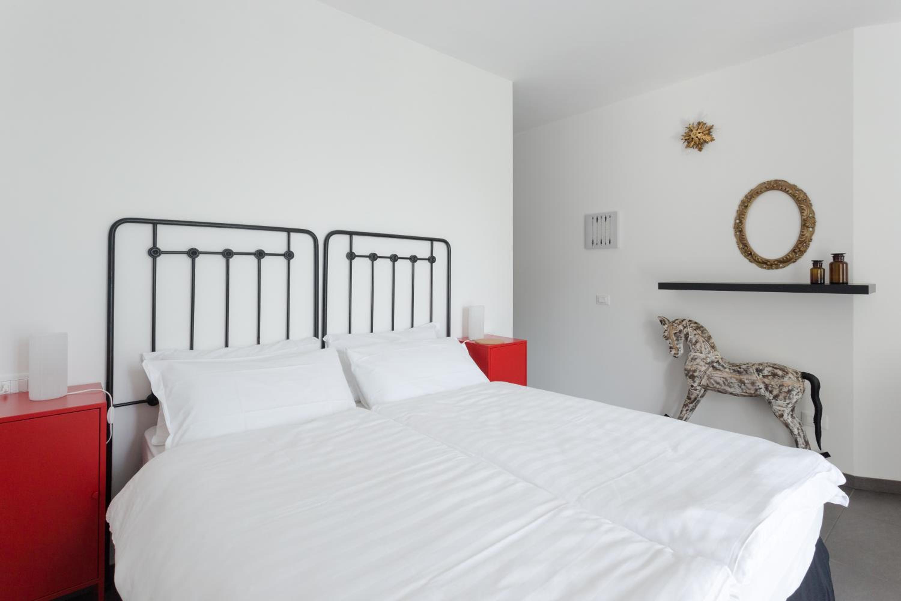 Studio Apartment photo 3