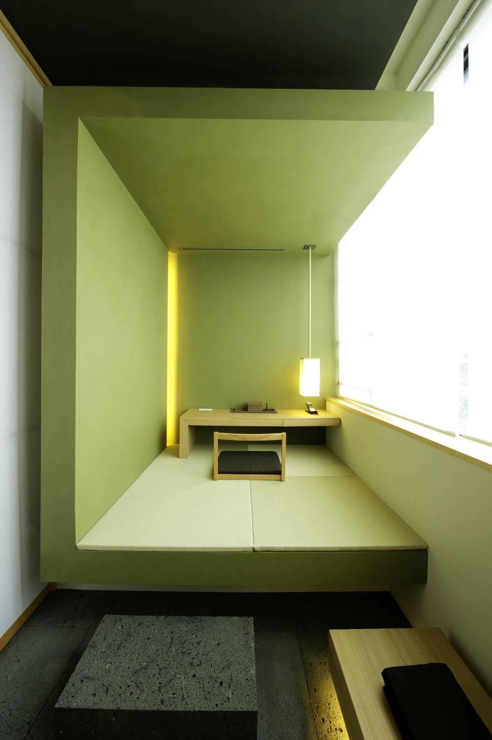 Double Room Annex thumbnail 5