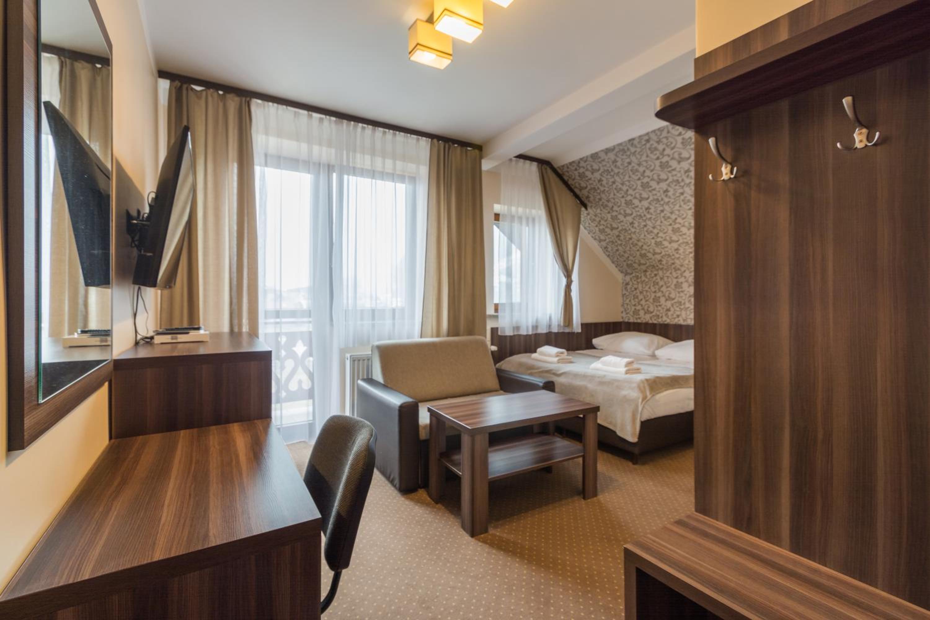 Standard Double Room with Balcony photo 1