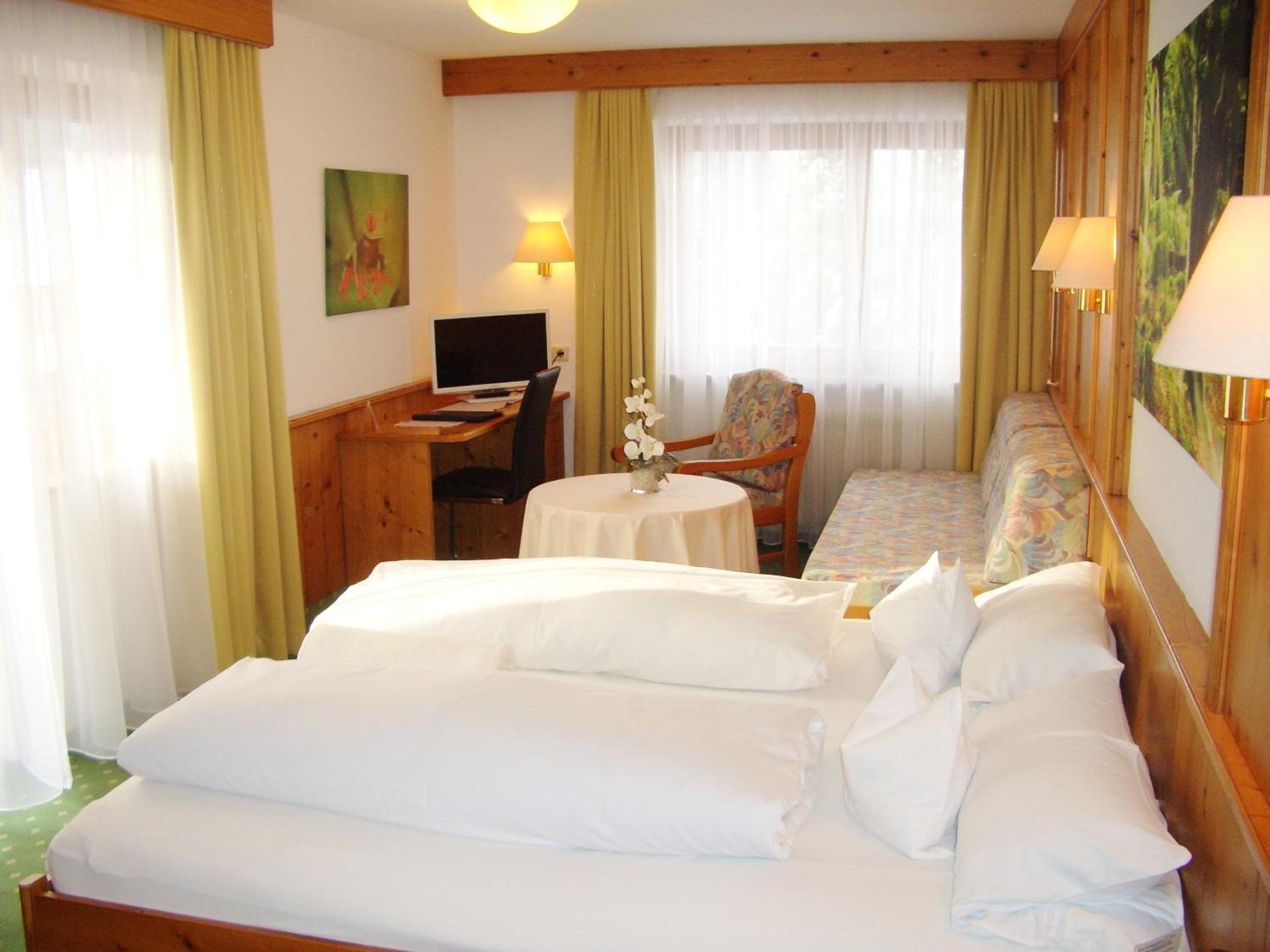 Double Room - Photo 6