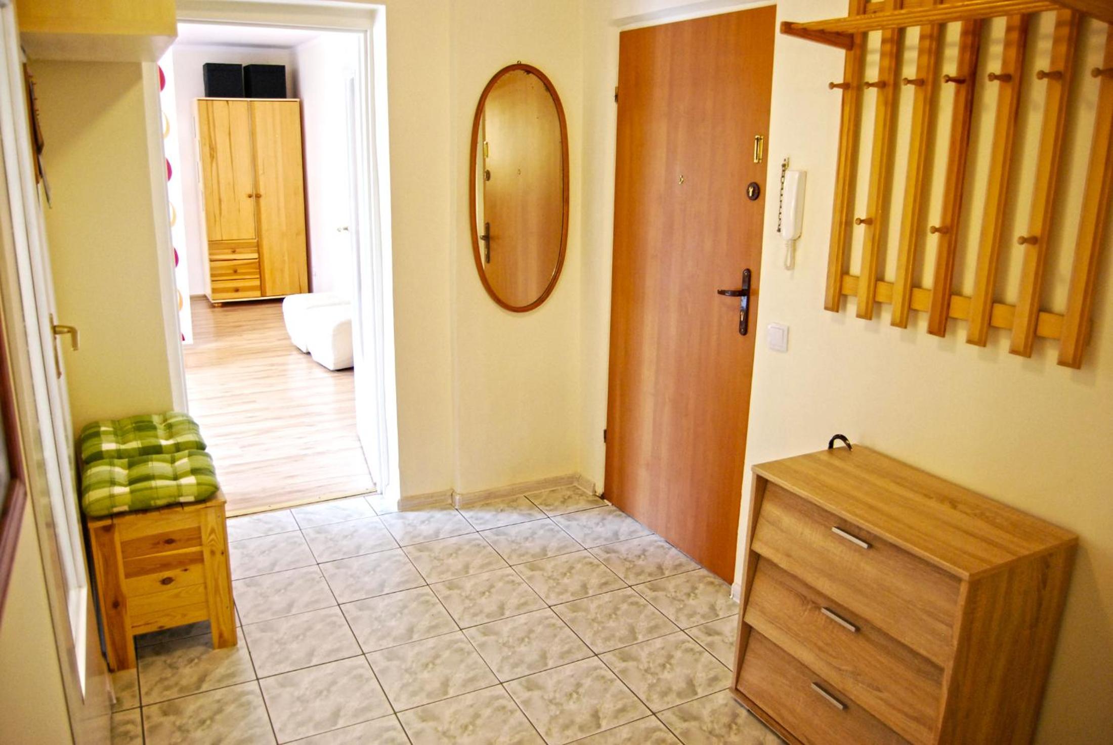 Apartment photo 2