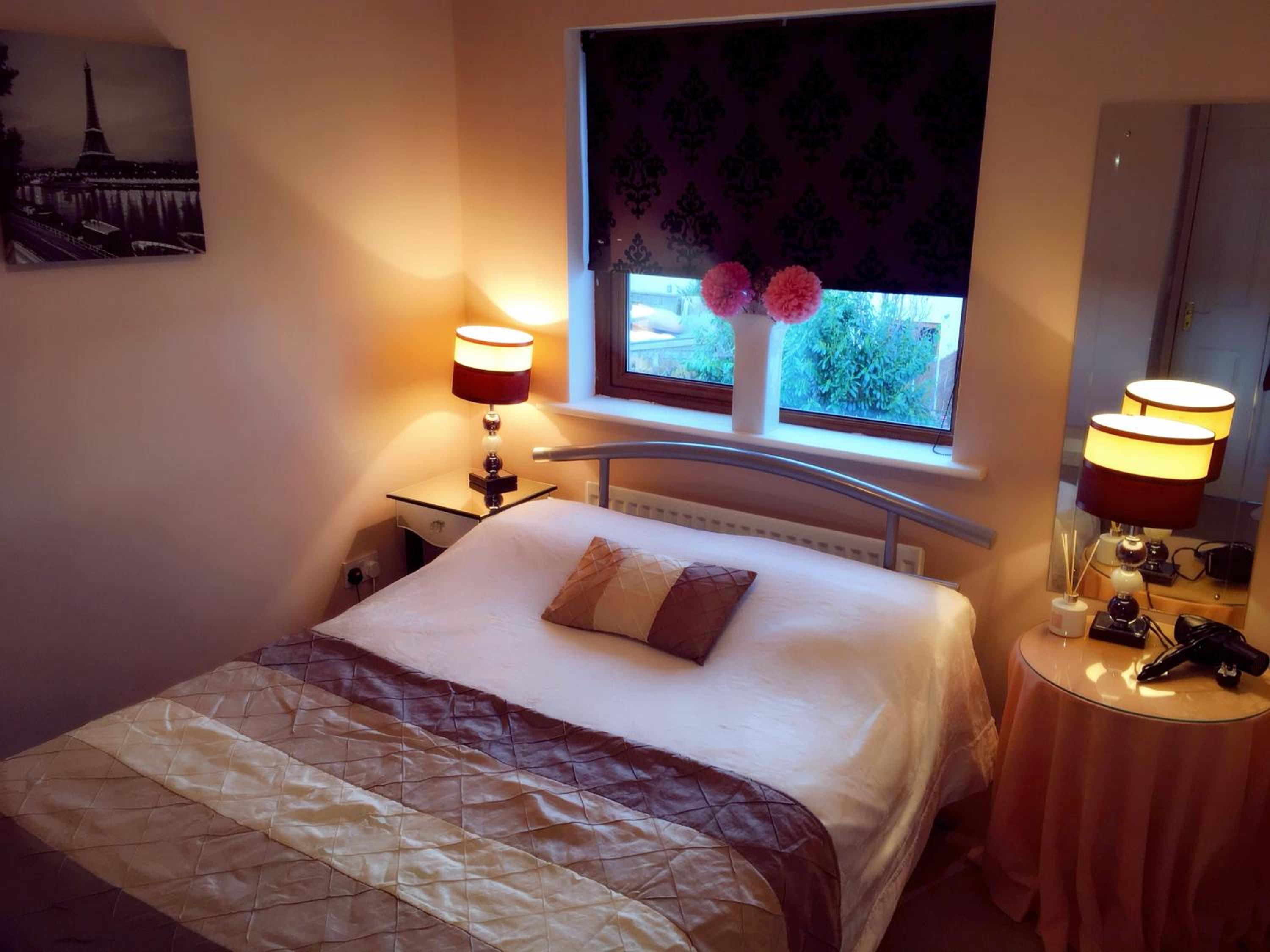 Double Room with Private Bathroom photo 3