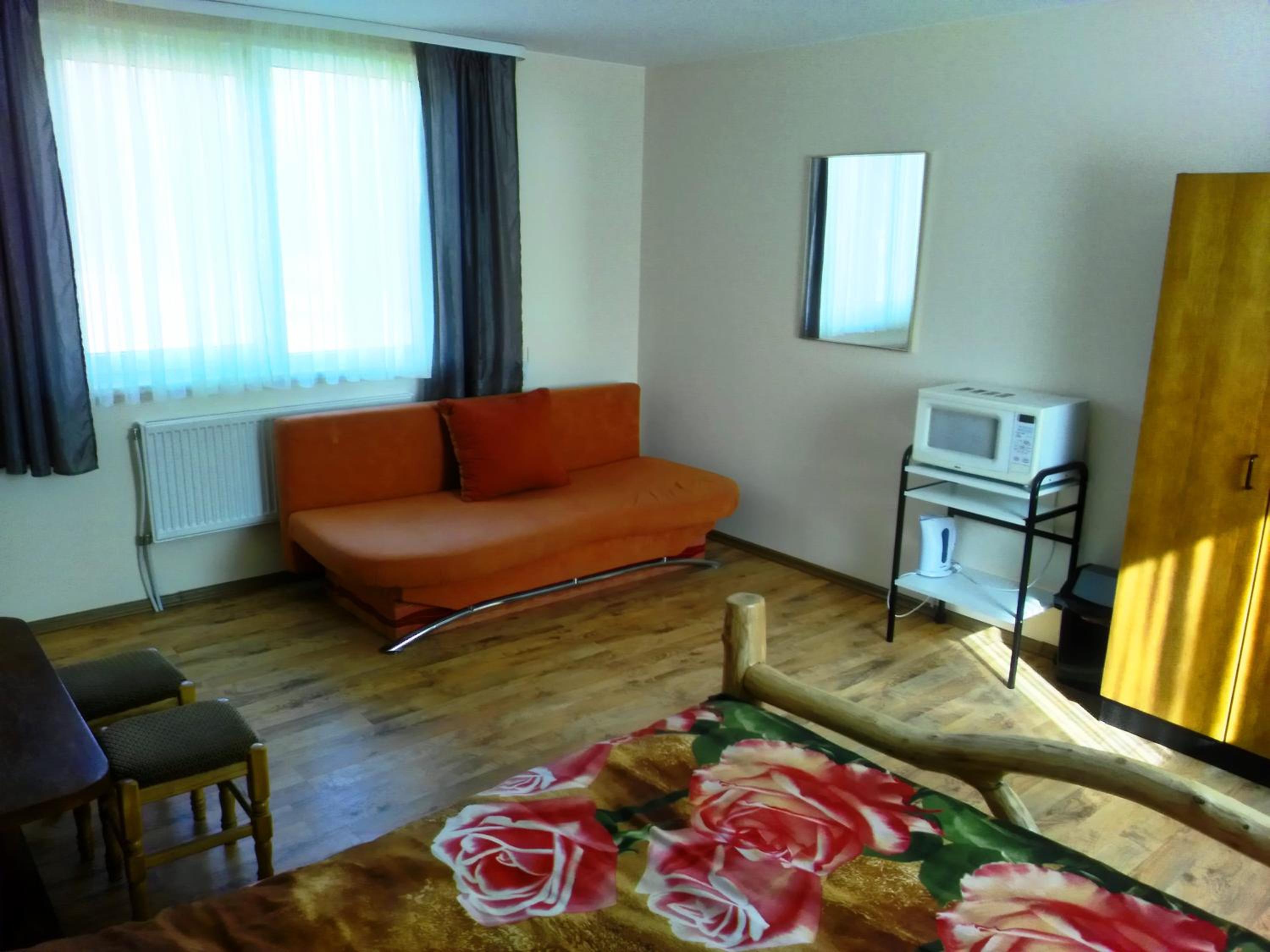 Standard Family Room
