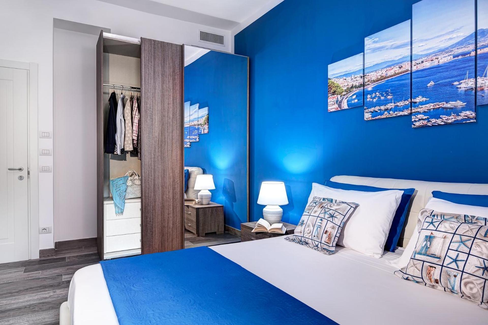 Deluxe Room (2 Adults + 1 Child)