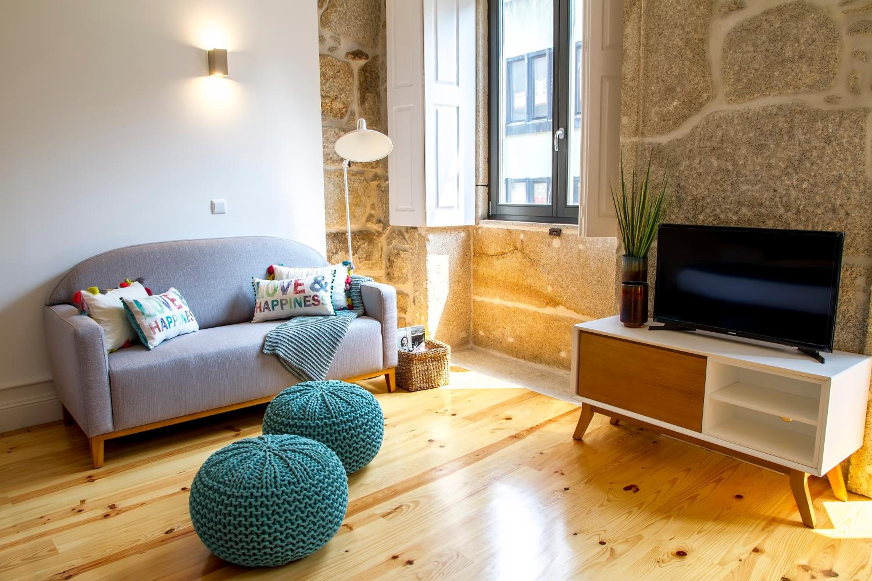 Apartment ( 2nd Floor )