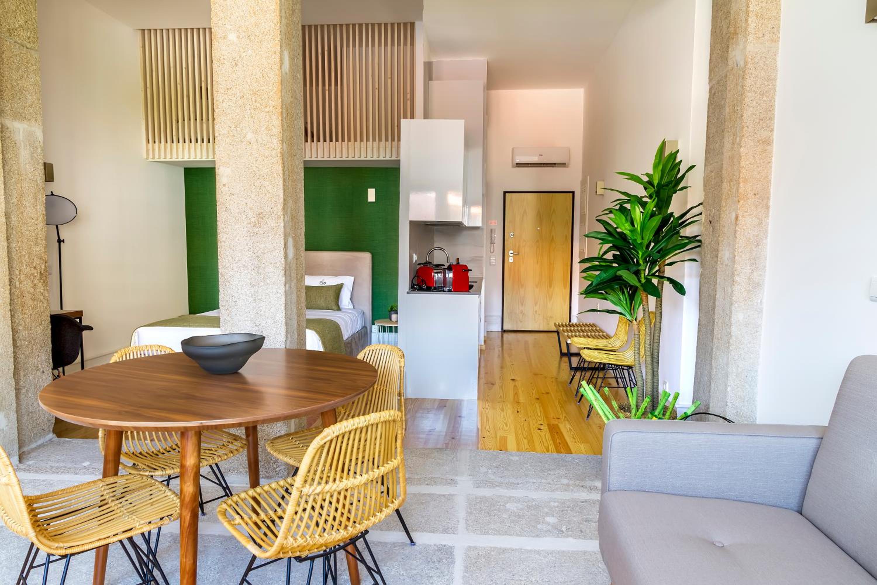 Apartment with Garden View ( 3rd Floor )
