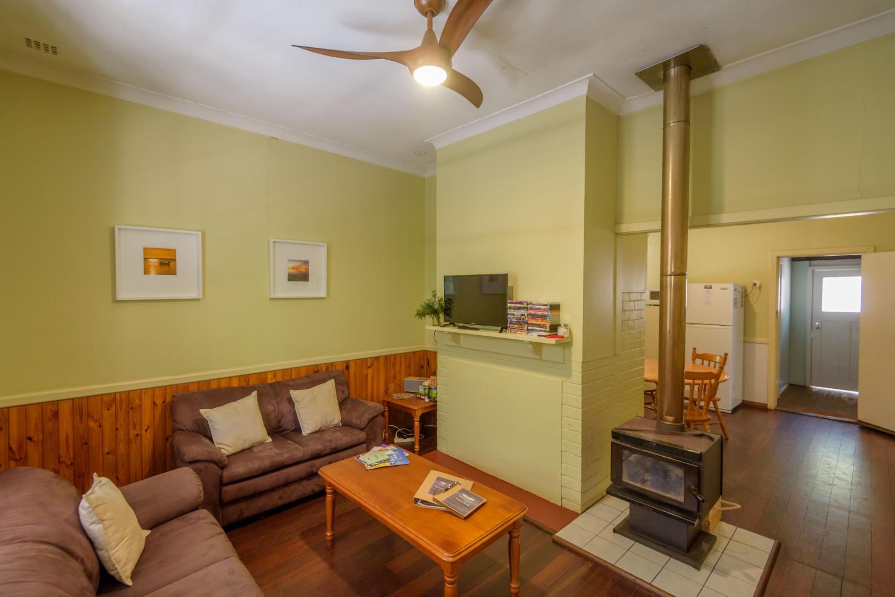 Three-Bedroom House photo 1