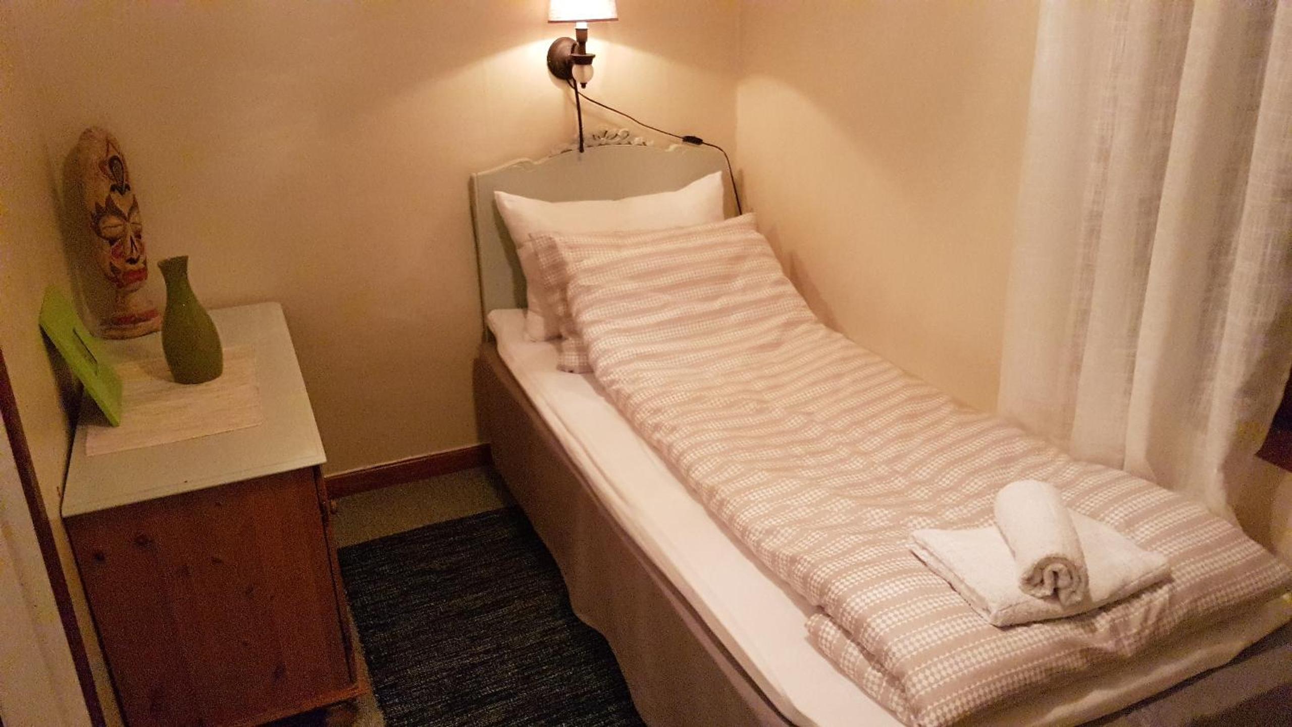Standard Single Room with Sea View and Shared Bathroom photo 3