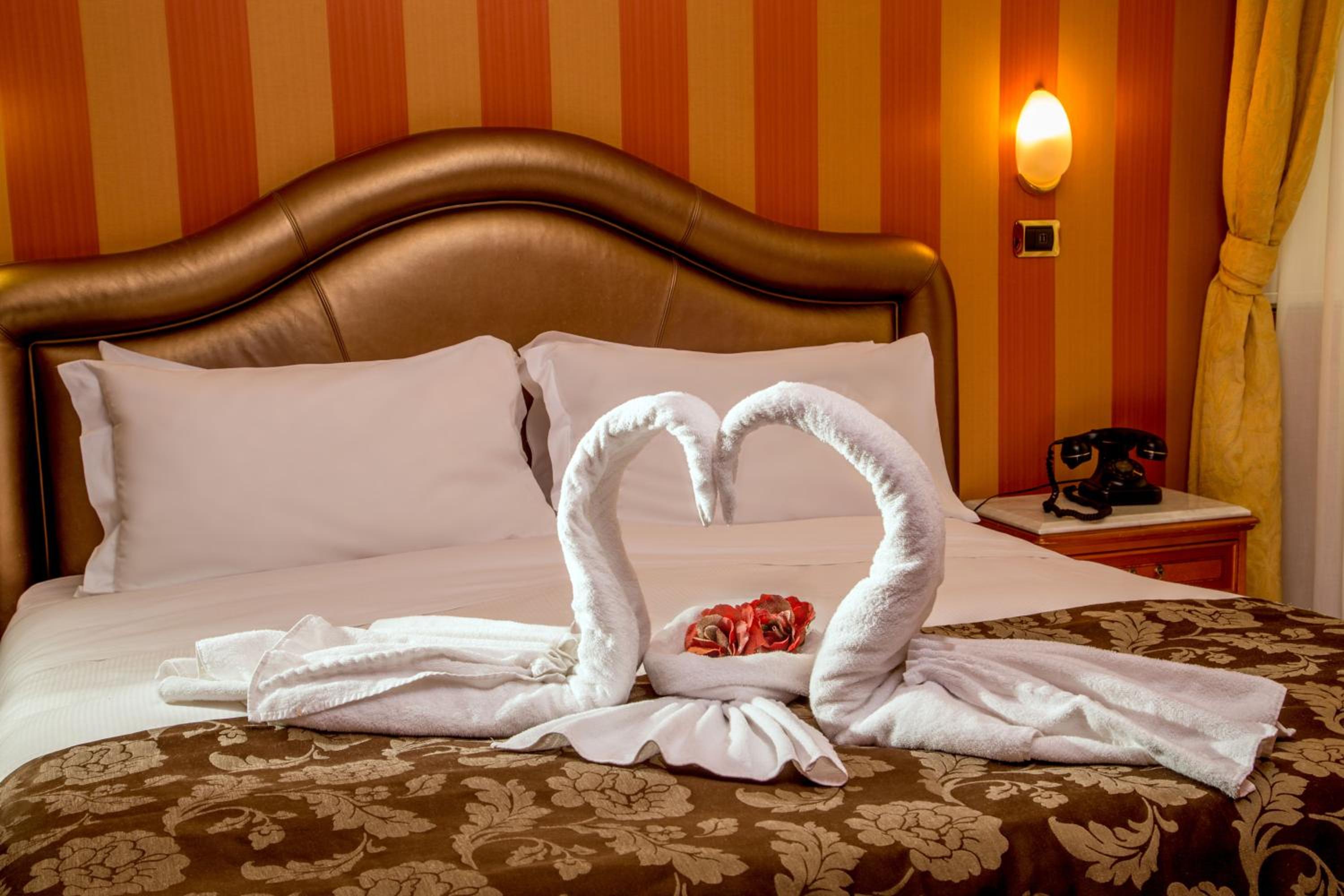 Double or Twin Room photo 1