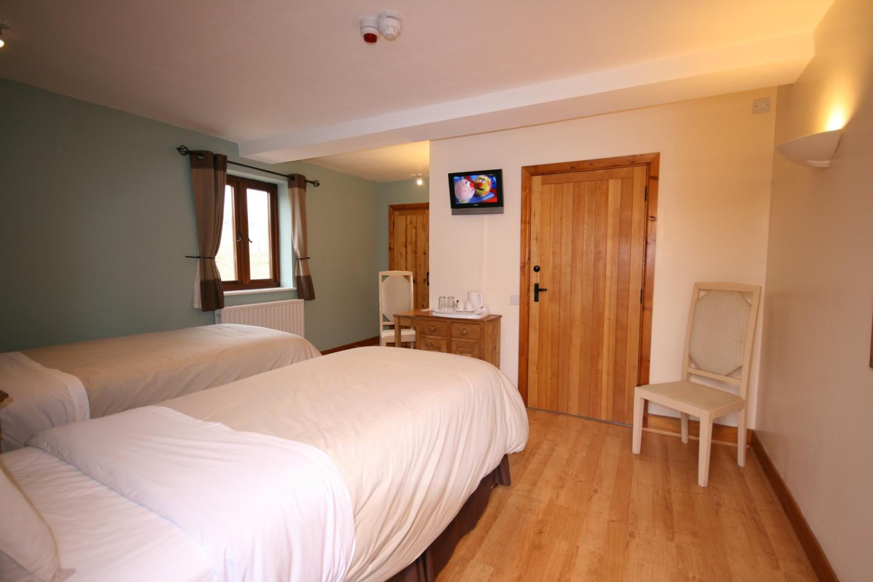 Luxury Double Room (1 Adult) photo 3