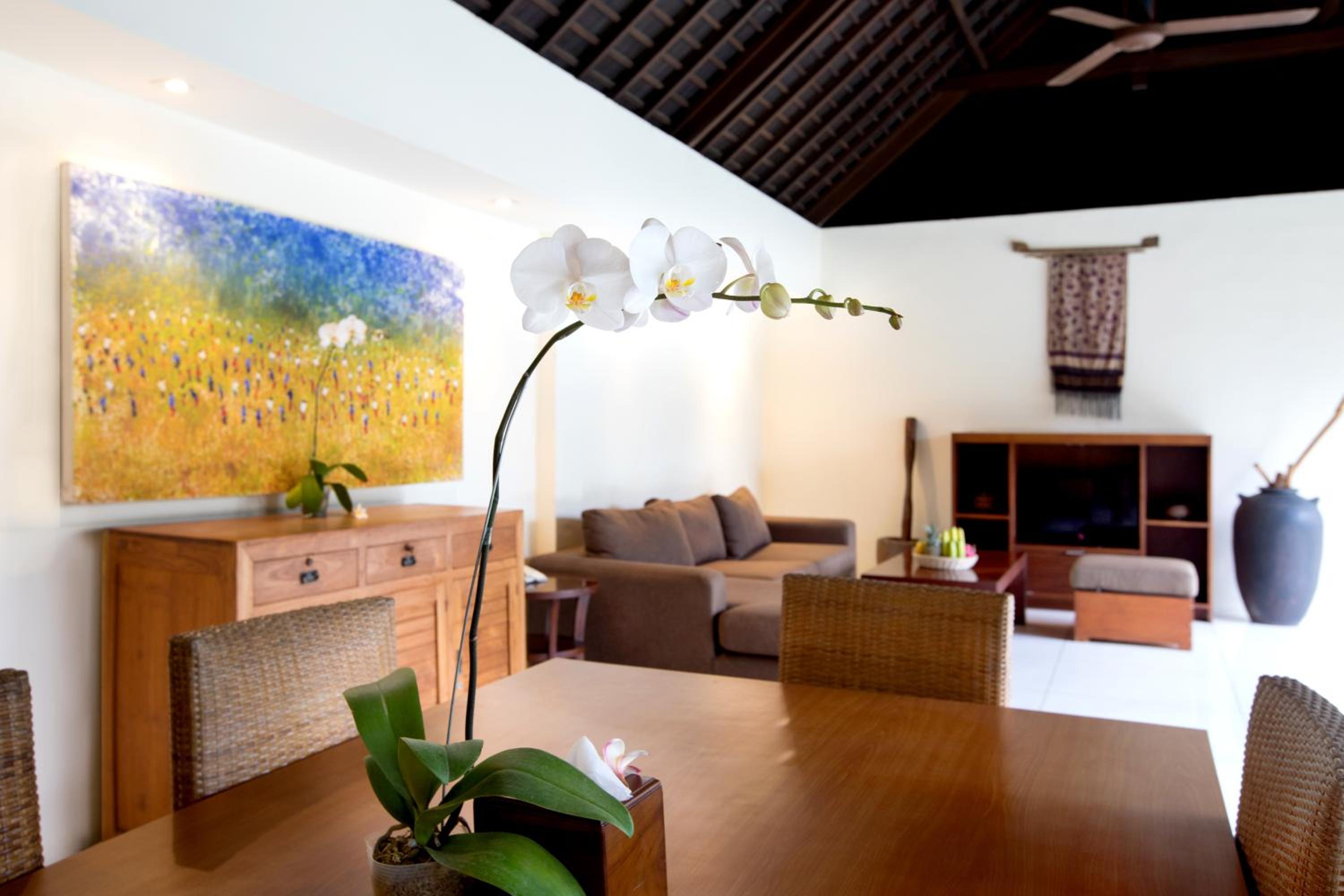 Two-Bedroom Villa with Private Pool - Photo 8