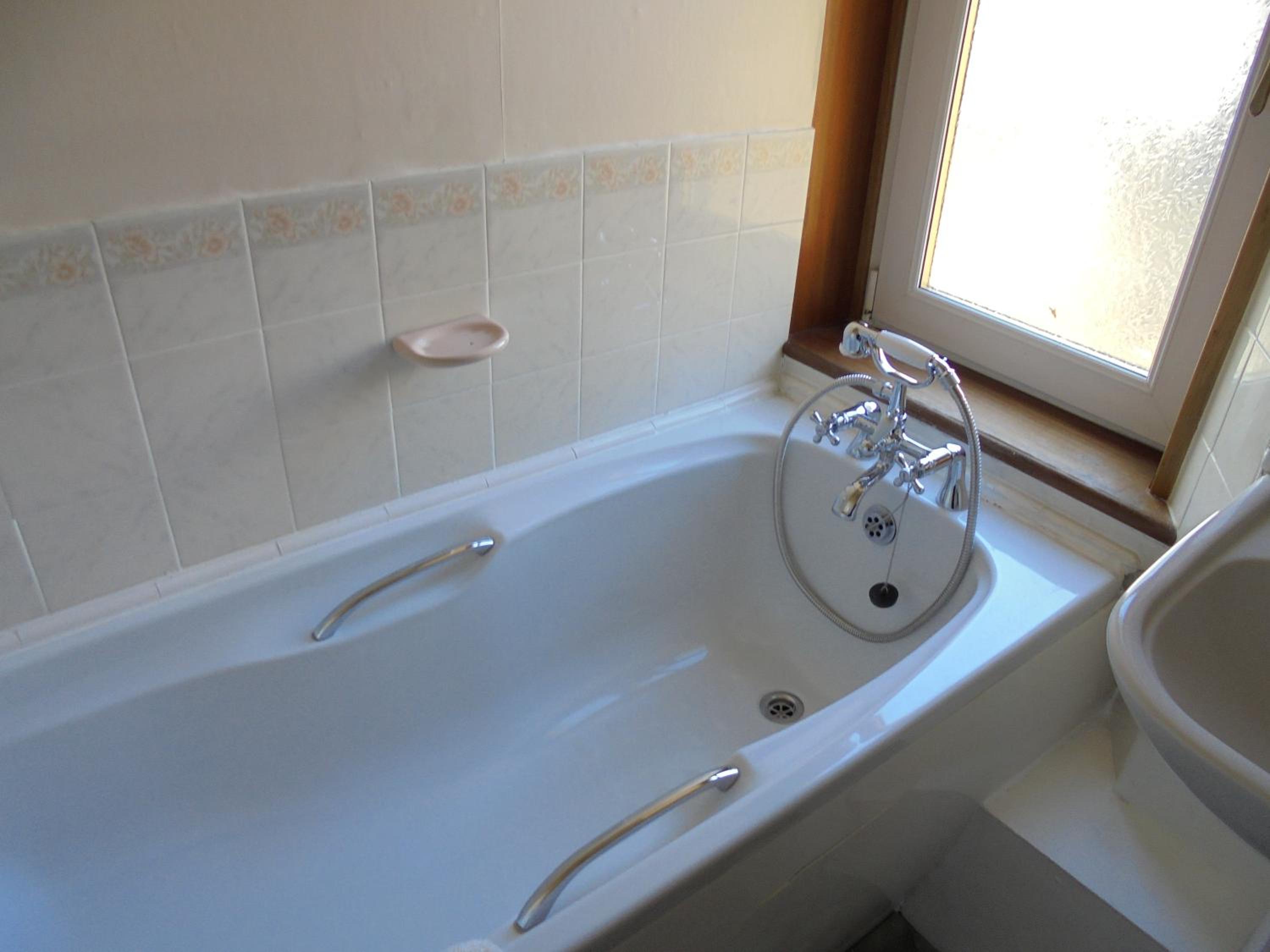 Deluxe King Room photo 2