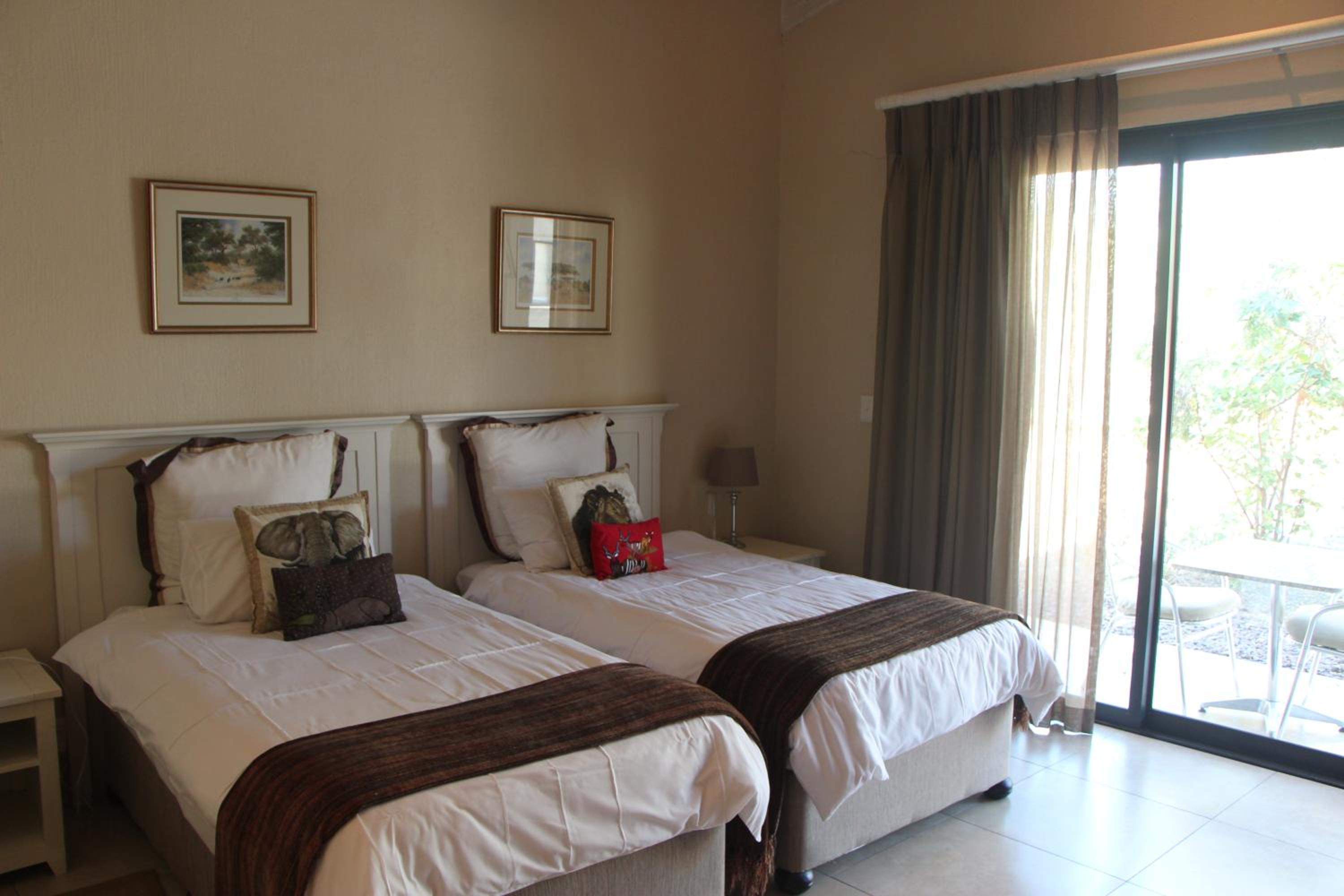 Villa photo 1