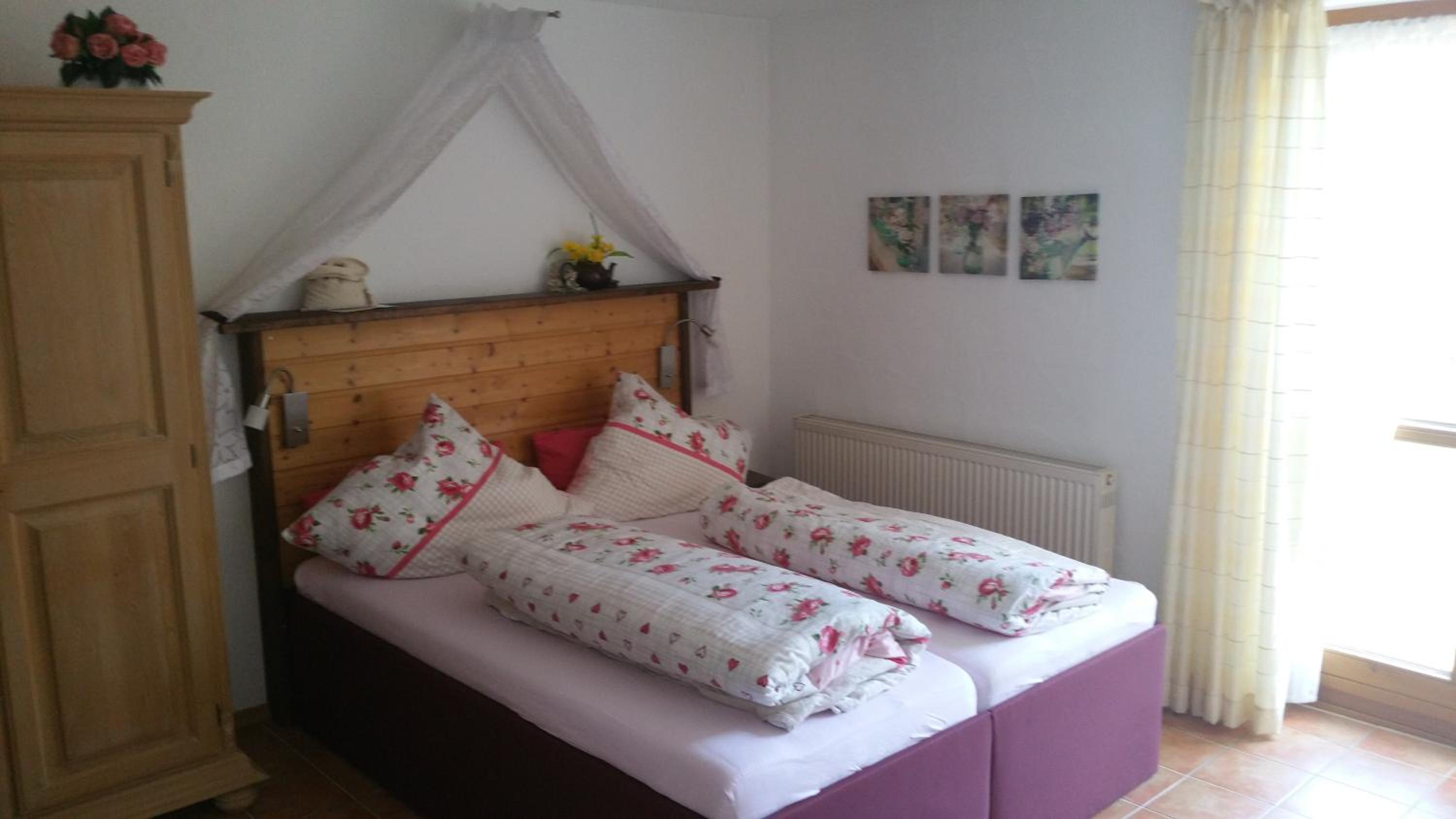 Studio Apartment with Mountain View photo 1