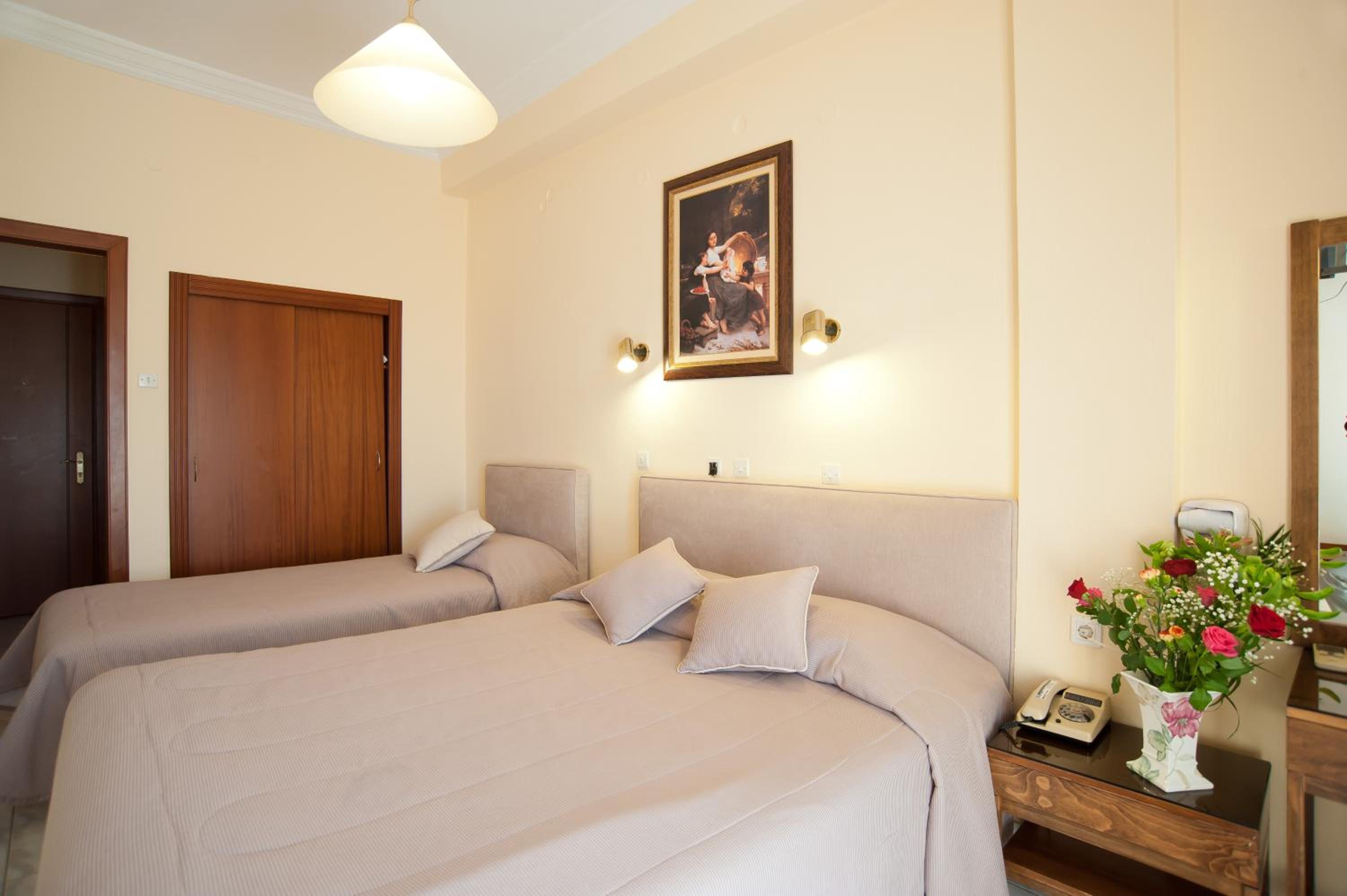 Dreibettzimmer mit Meerblick