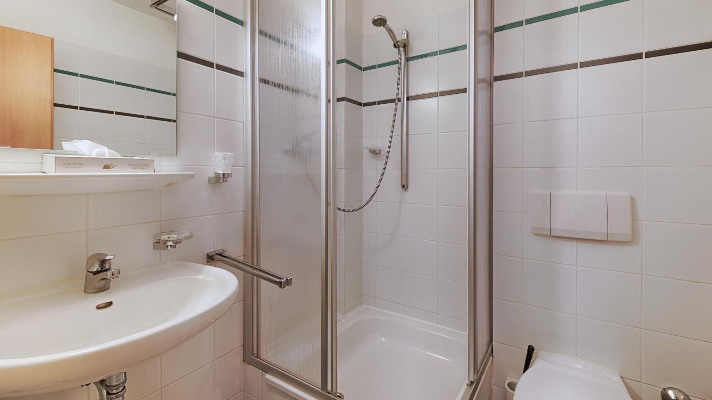 Single Room photo 3