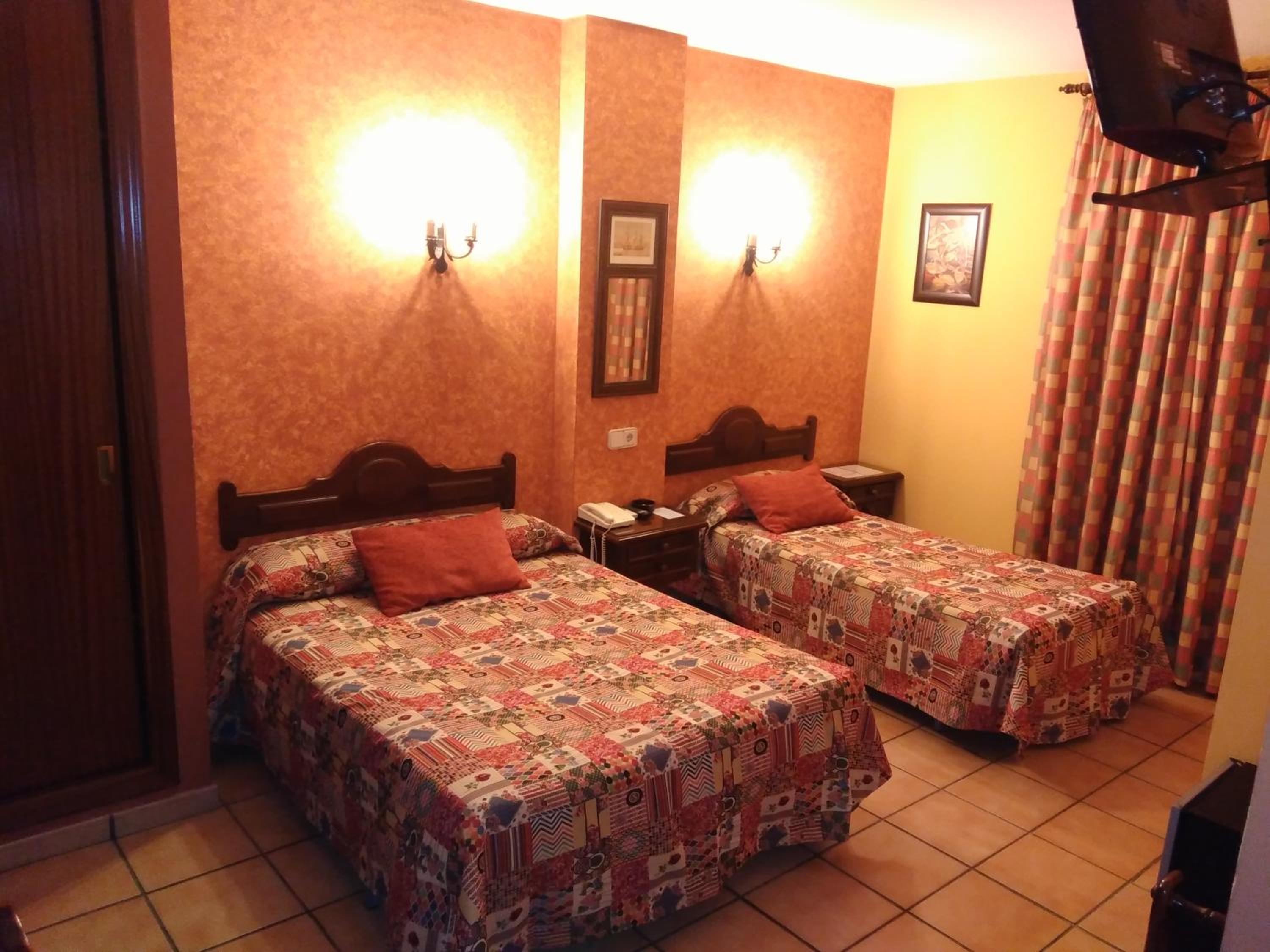 Twin Room photo 3