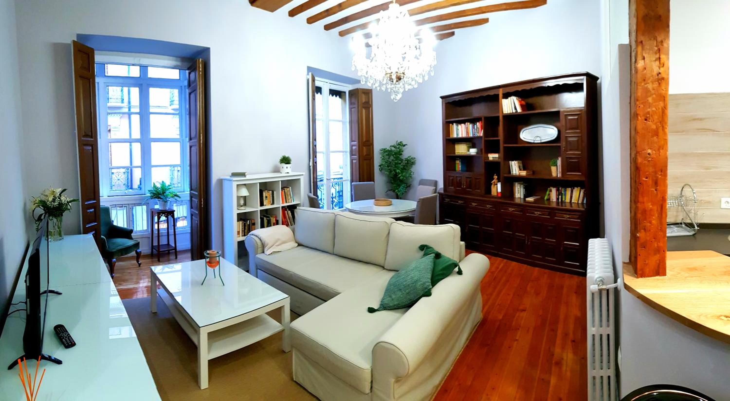 Superior Apartment - Photo 9