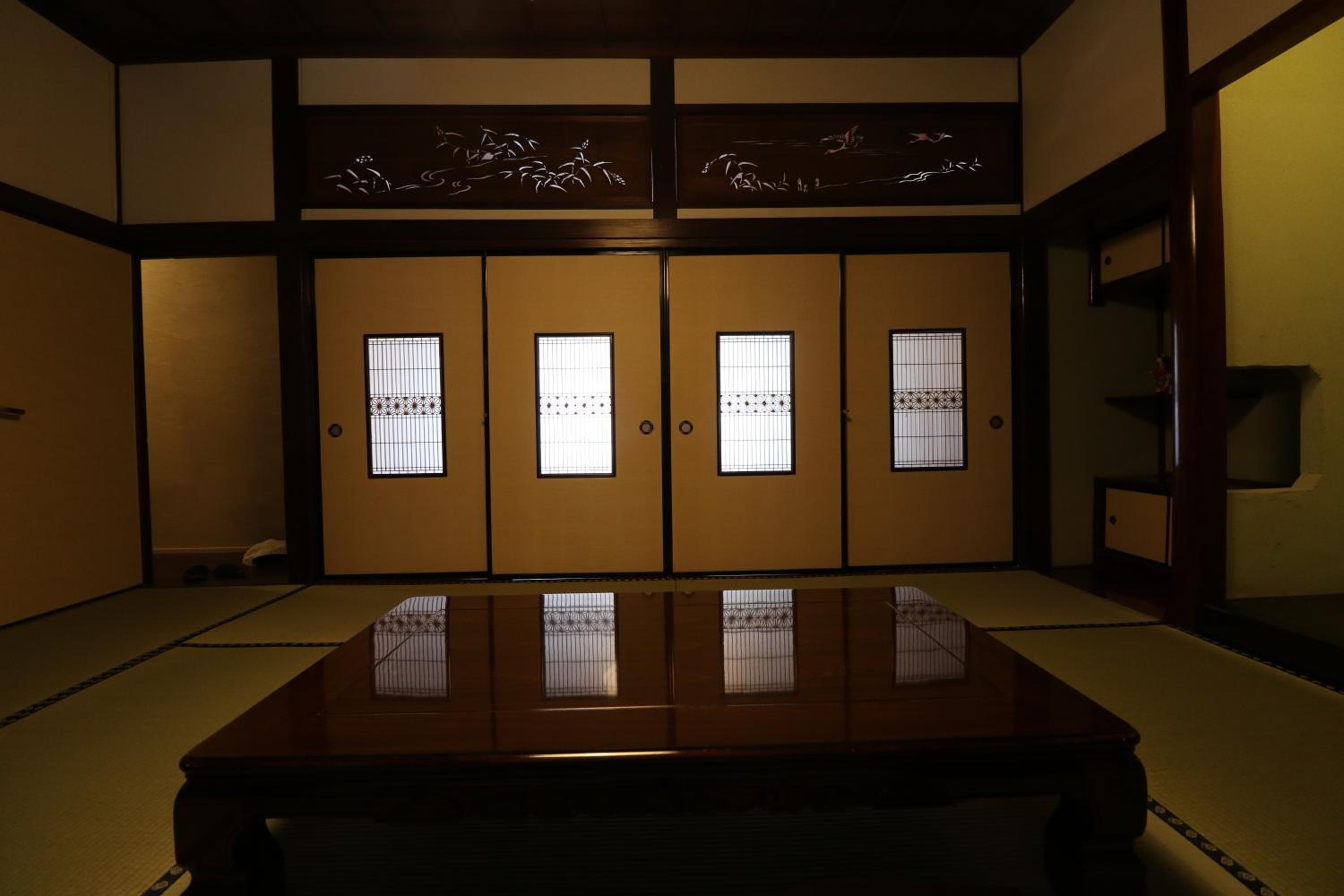 Large Twin Room photo 2