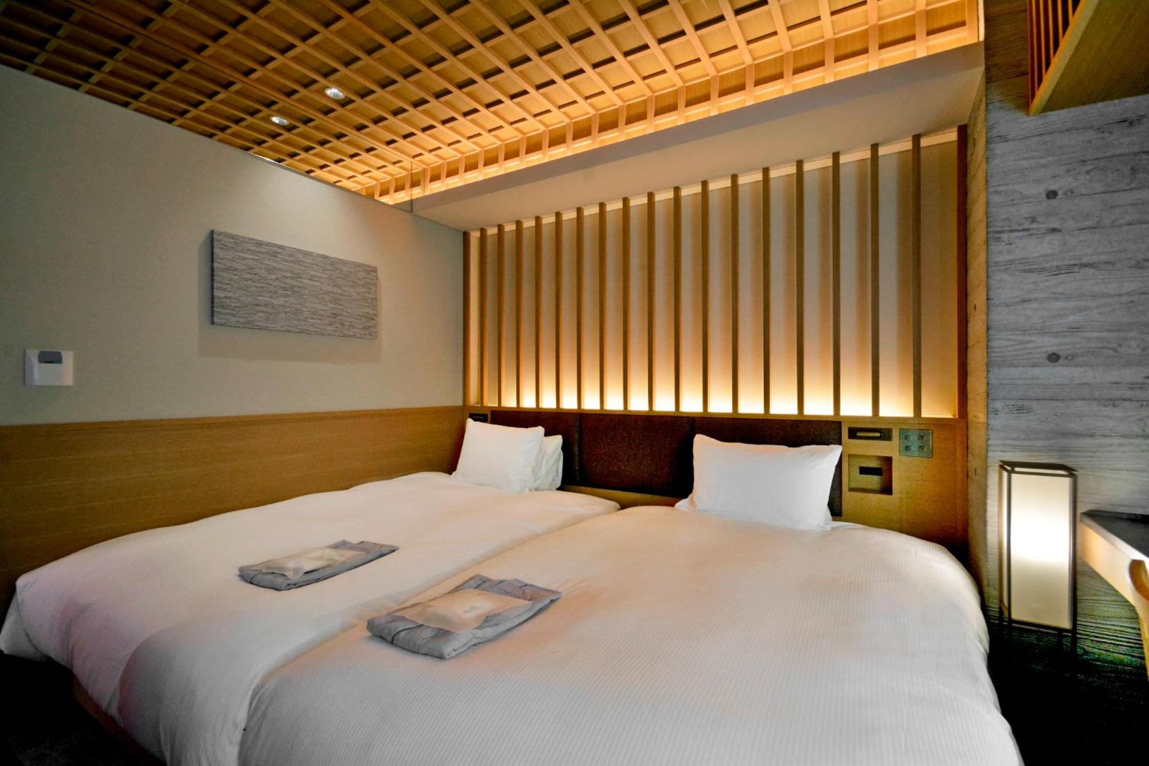 Superior Twin Room - Non-Smoking photo 2