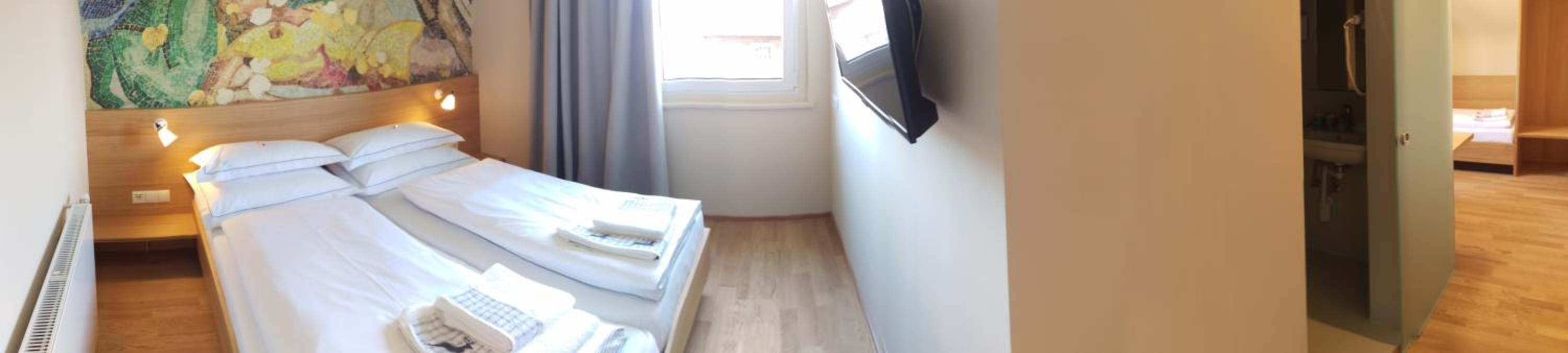 Double Room photo 3