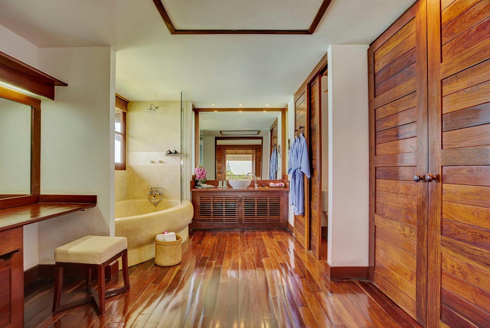 One-Bedroom Sea View Villa - Photo 3
