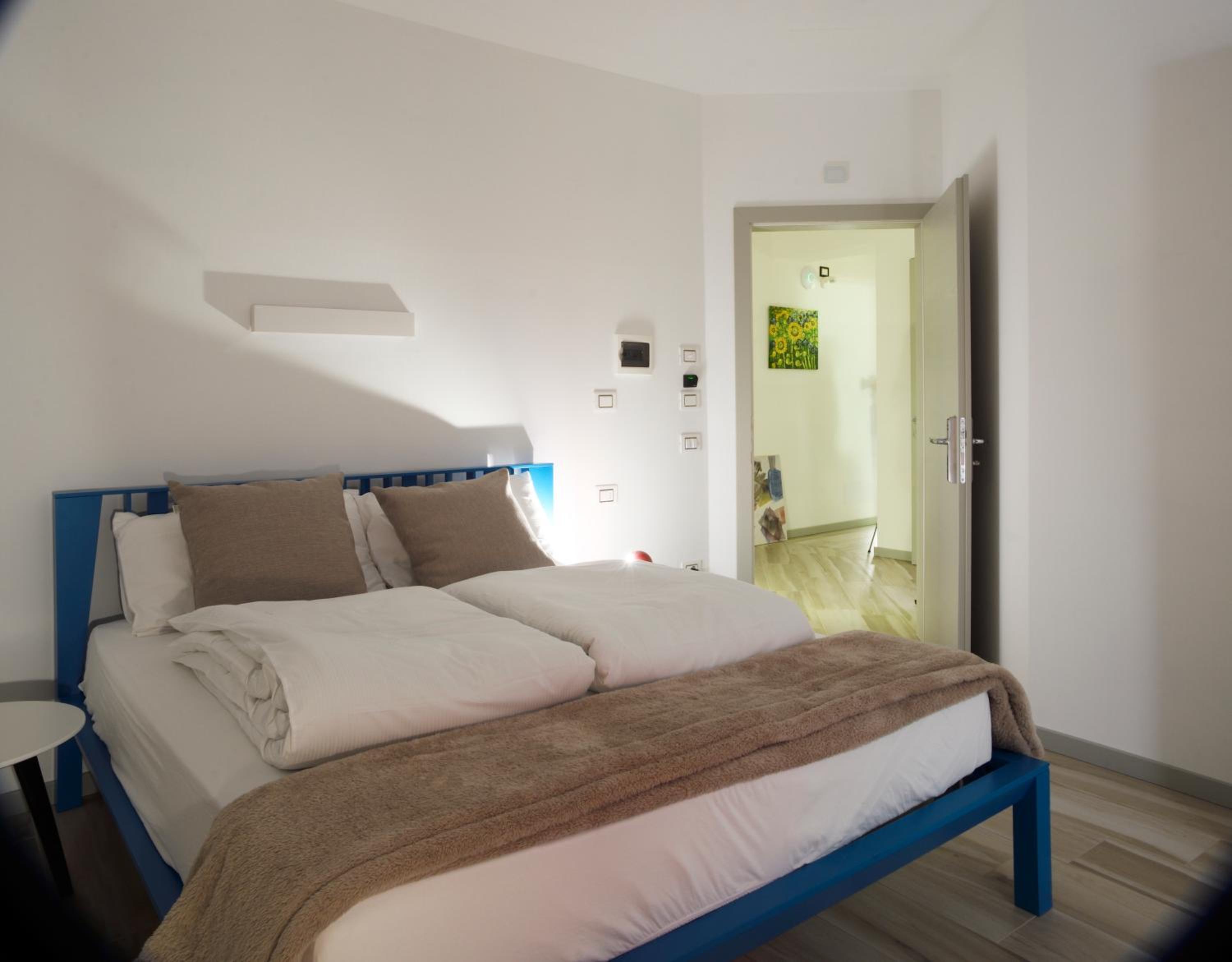 Double Room - Photo 1
