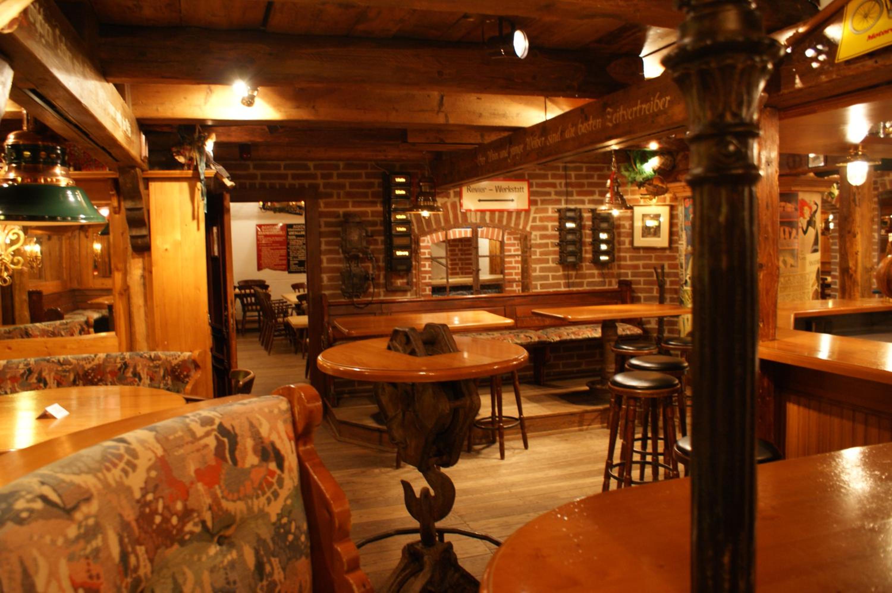 Double Room - Photo 9