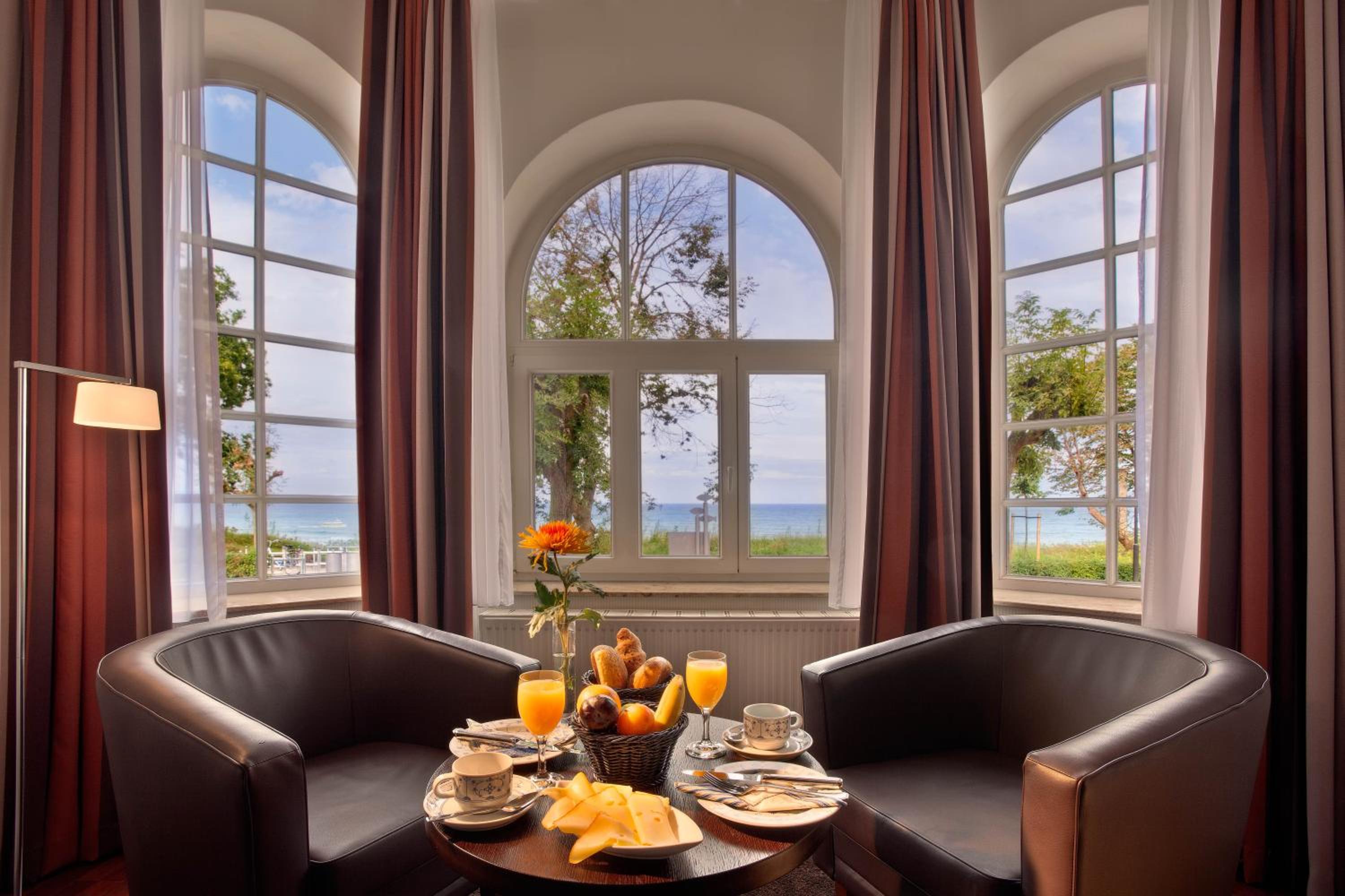 Promenade Double Room with Sea View - Photo 5