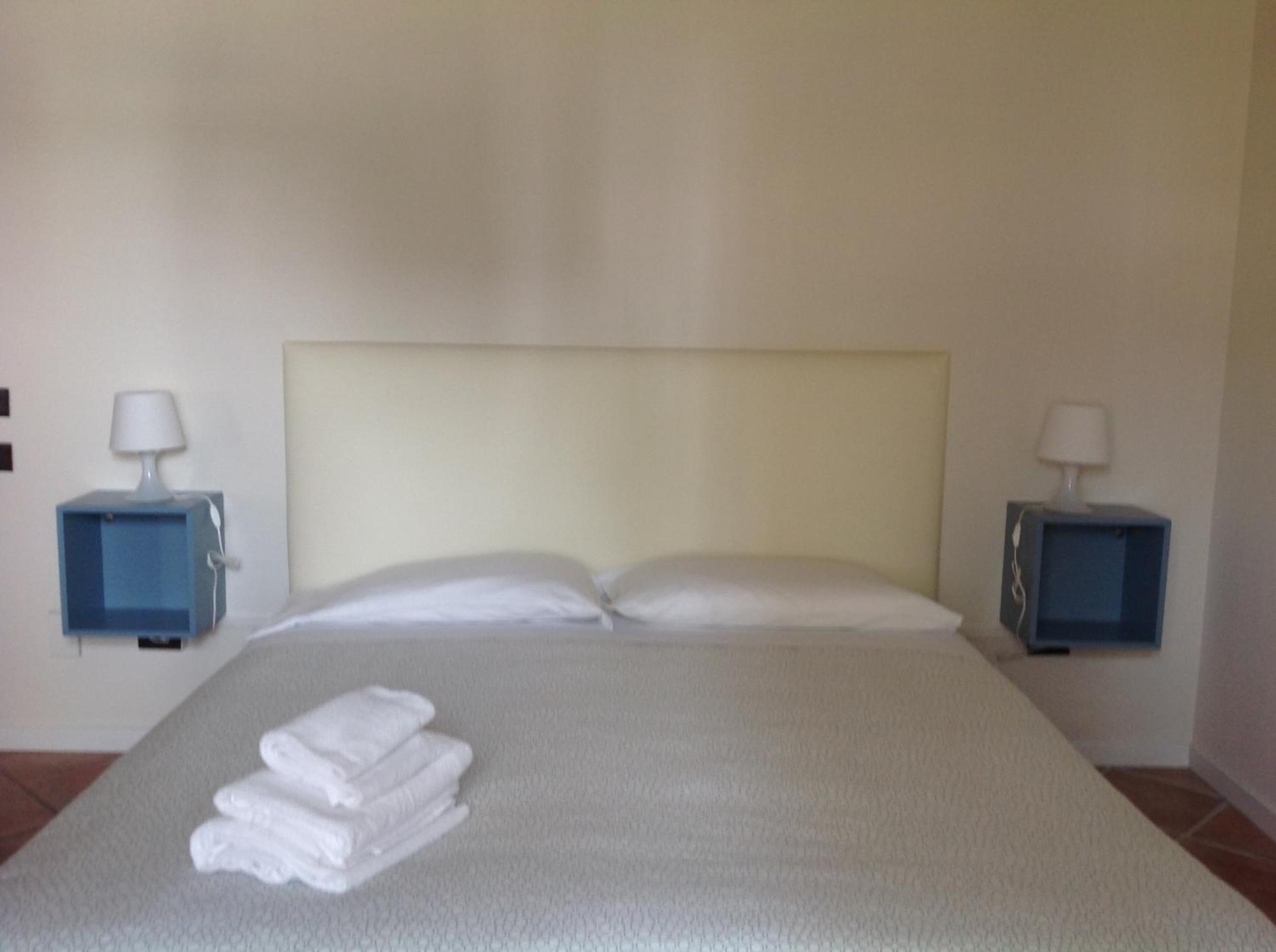 Large Double Room photo 2