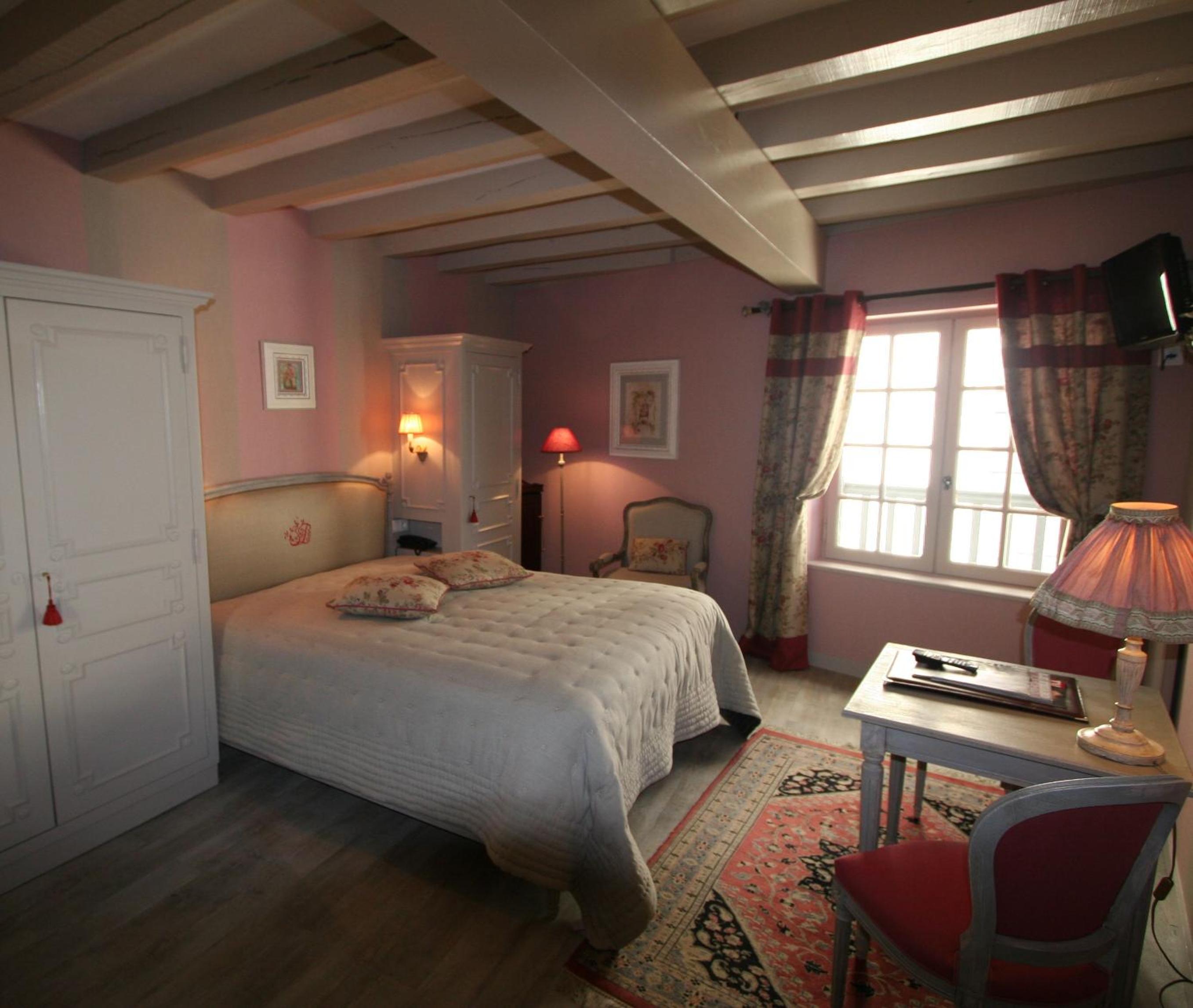 Elegance Double Room photo 3