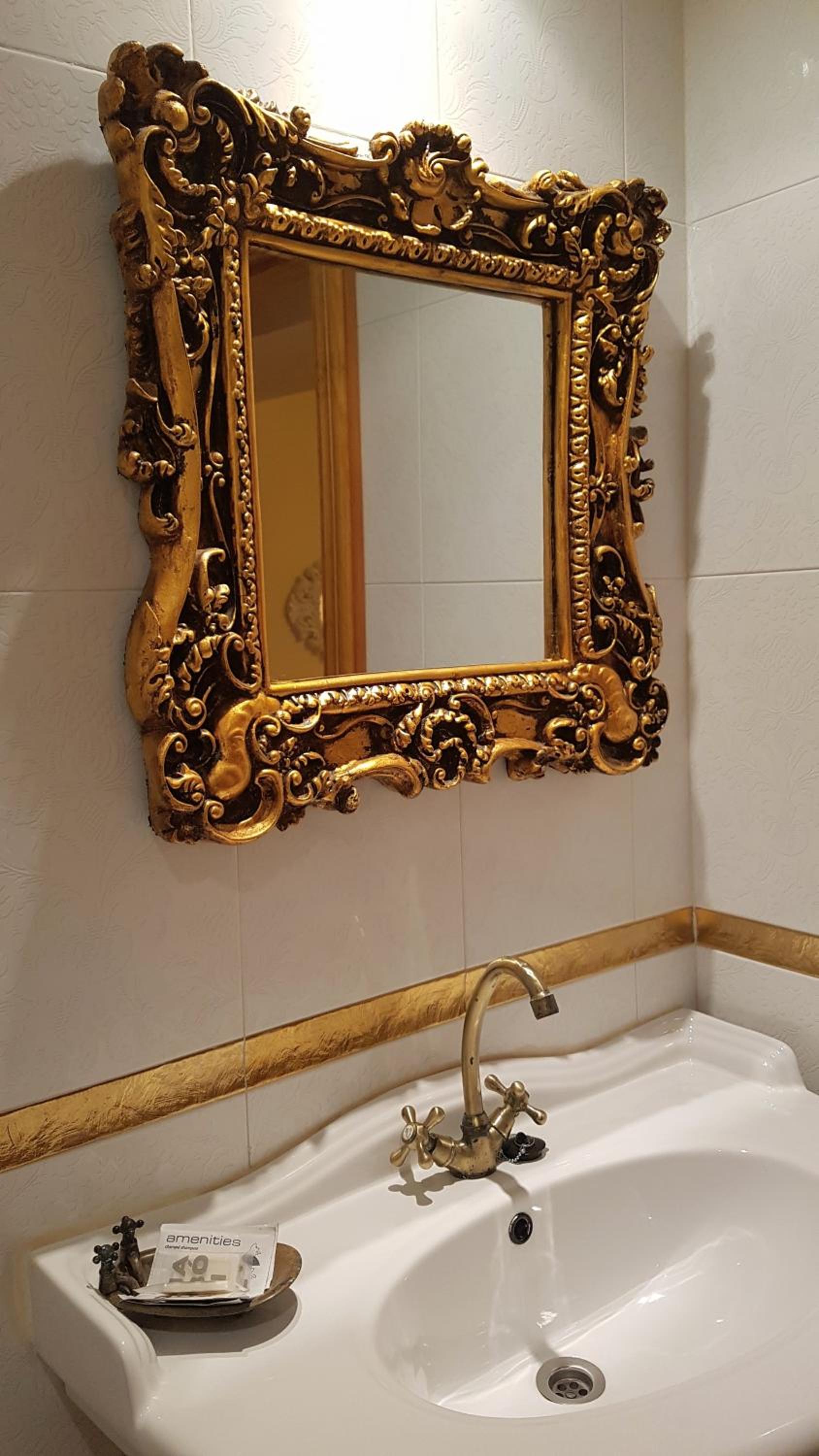 Basic Twin Room with Private Bathroom - Photo 45