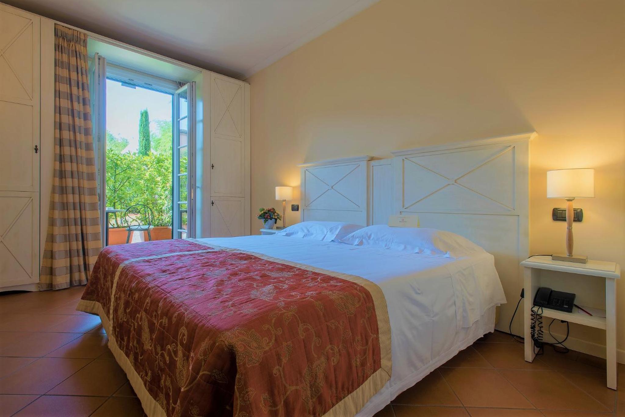 Classic Double or Twin Room - Photo 1
